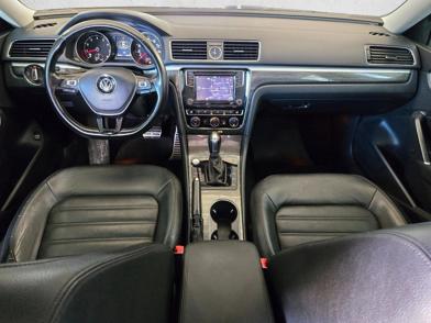 2017 Volkswagen Passat
