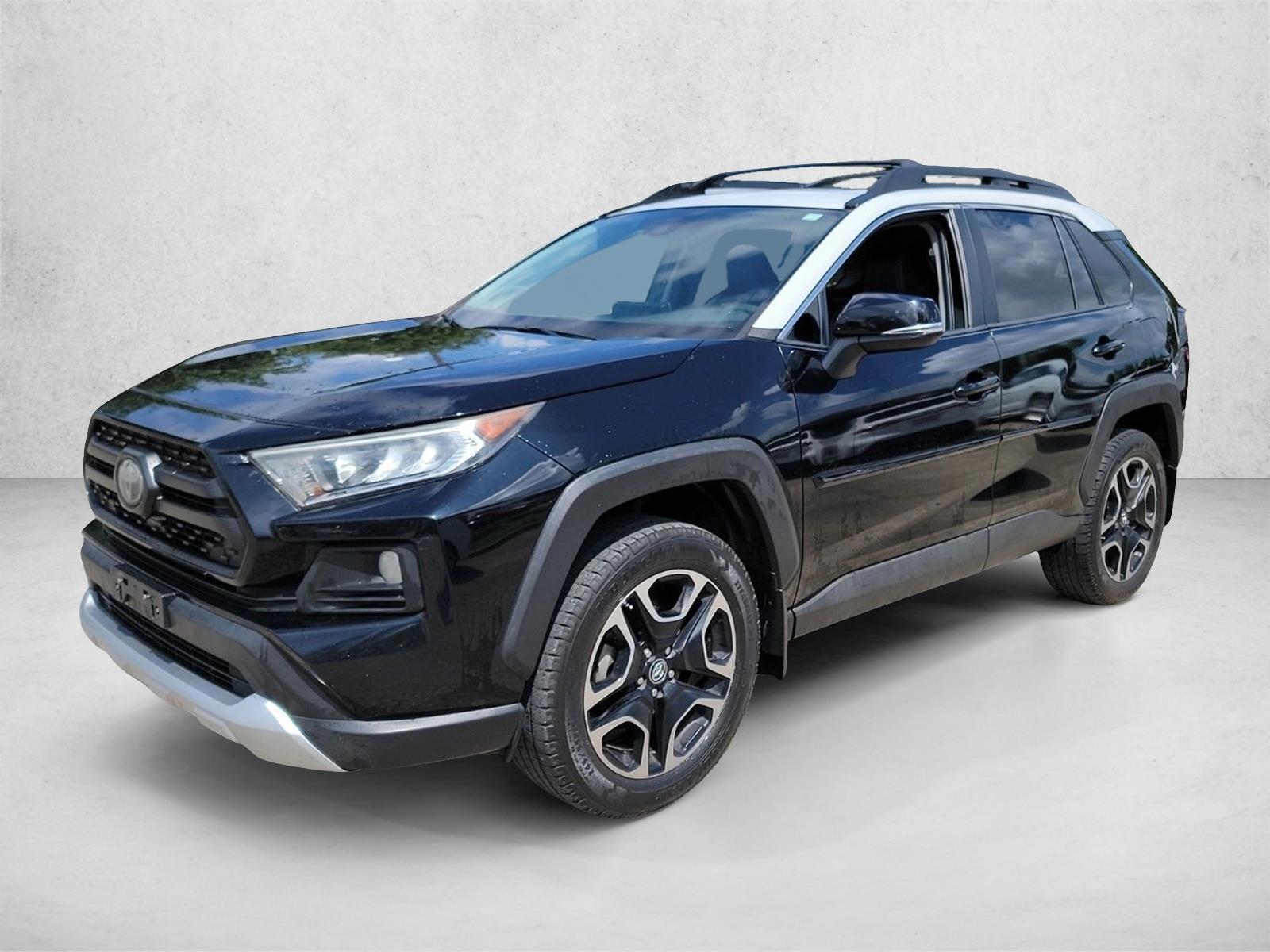 Thumbnail: 2019 Toyota RAV4 - 1