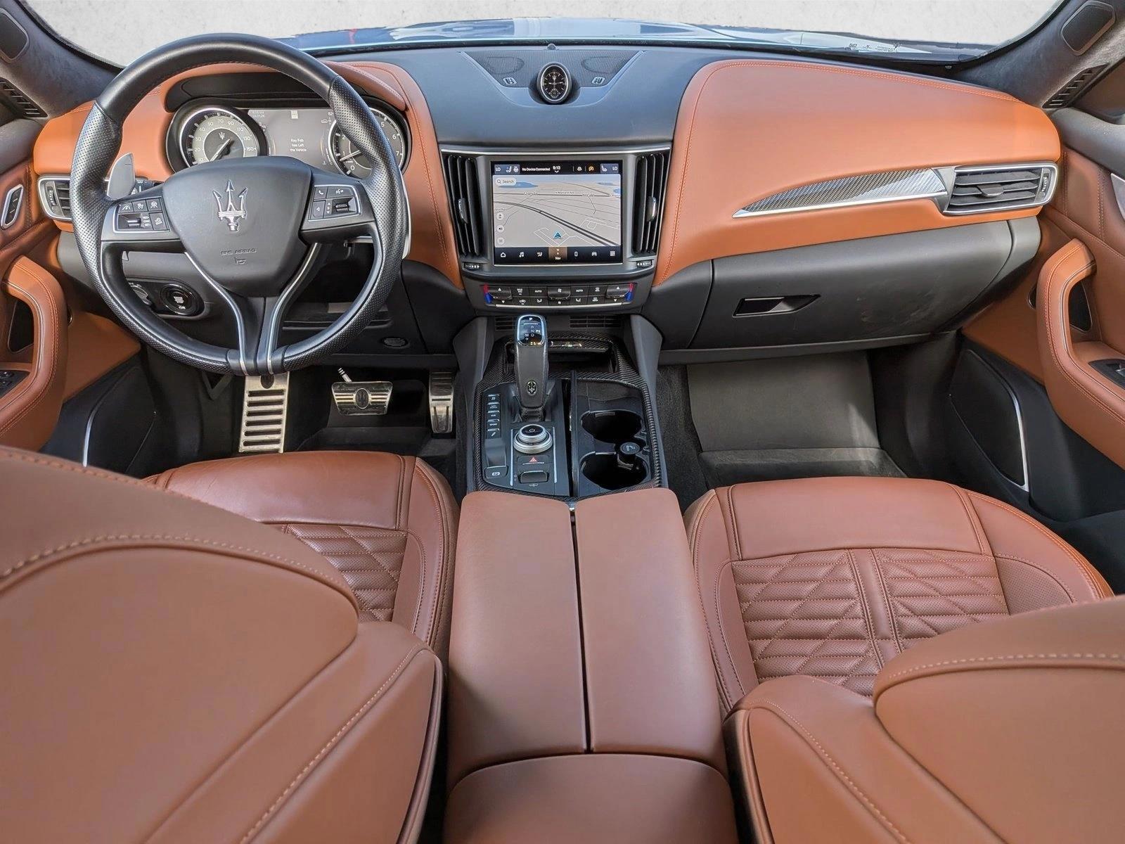 Thumbnail: 2023 Maserati Levante - 4