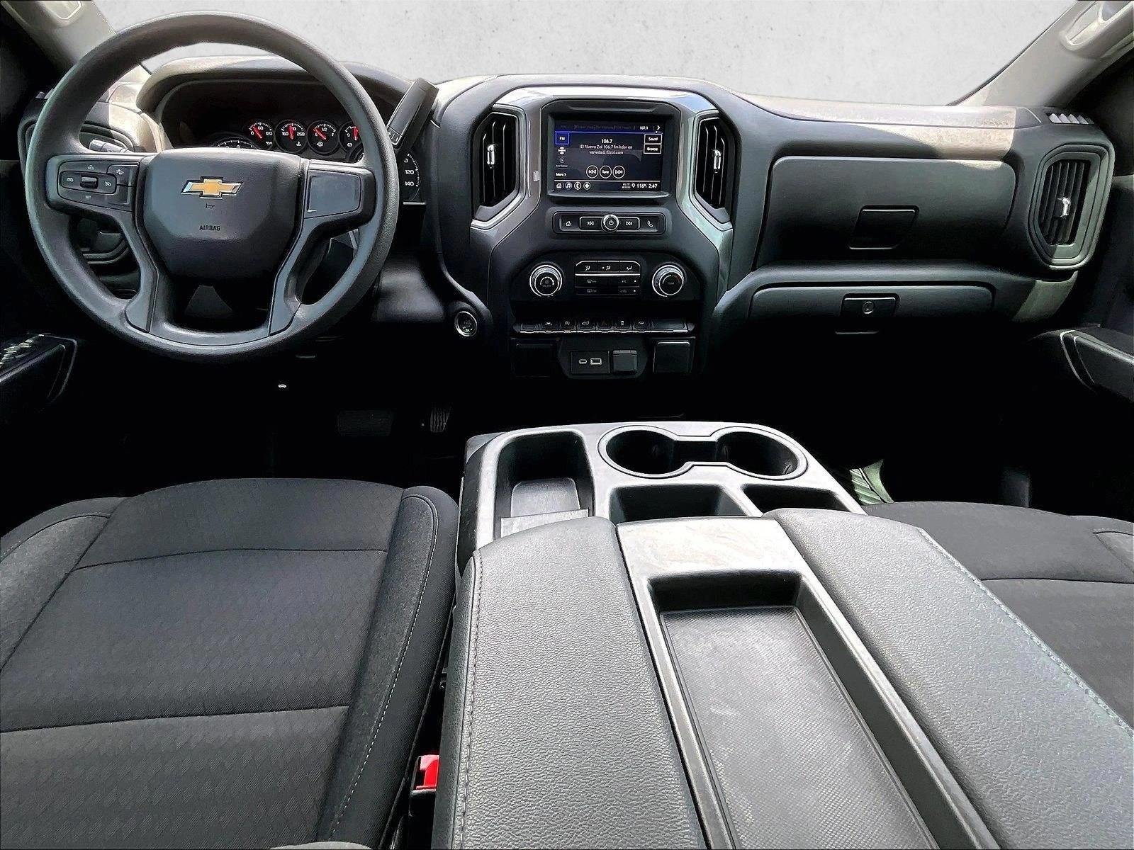 Thumbnail: 2025 Chevrolet Silverado 1500 - 5