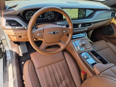 2022 Genesis G90