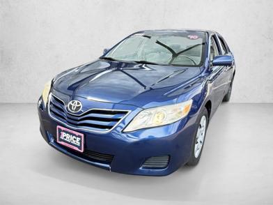 2010 Toyota Camry LE -
                  Centennial, CO