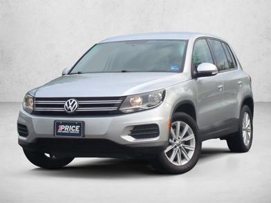 2014 Volkswagen Tiguan SE -
                  Sterling, VA