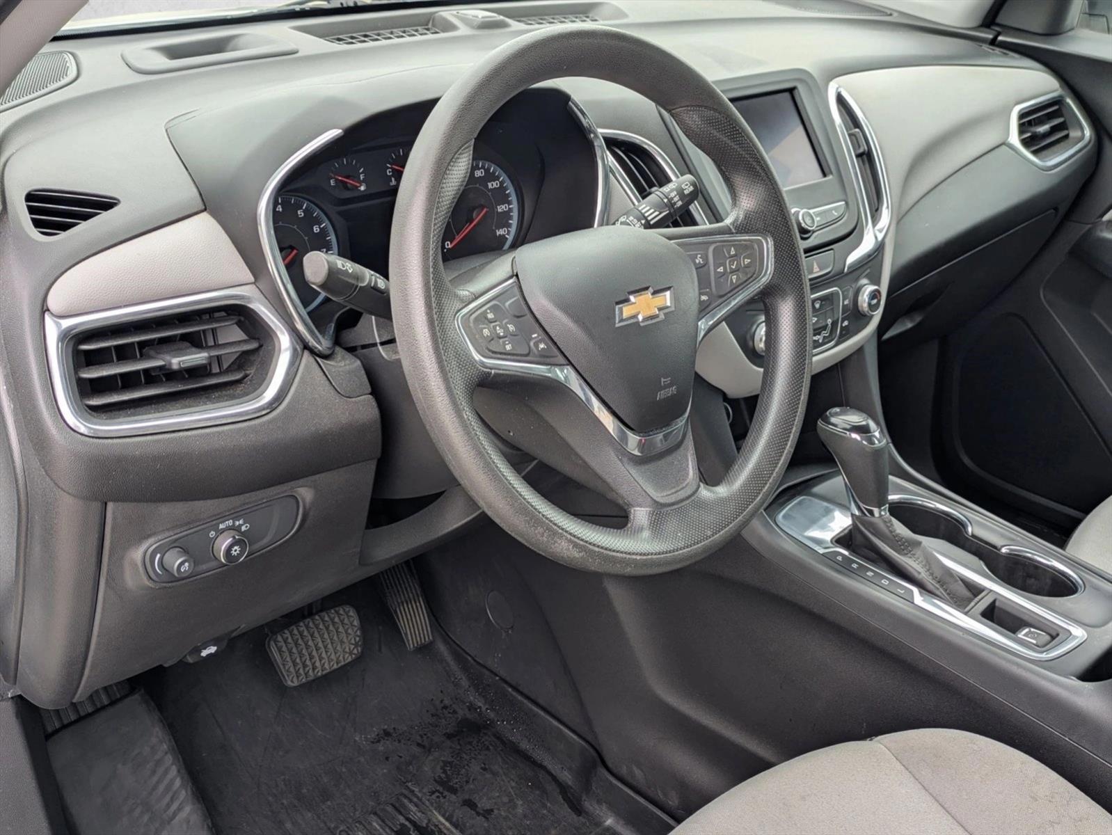 Thumbnail: 2020 Chevrolet Equinox - 3