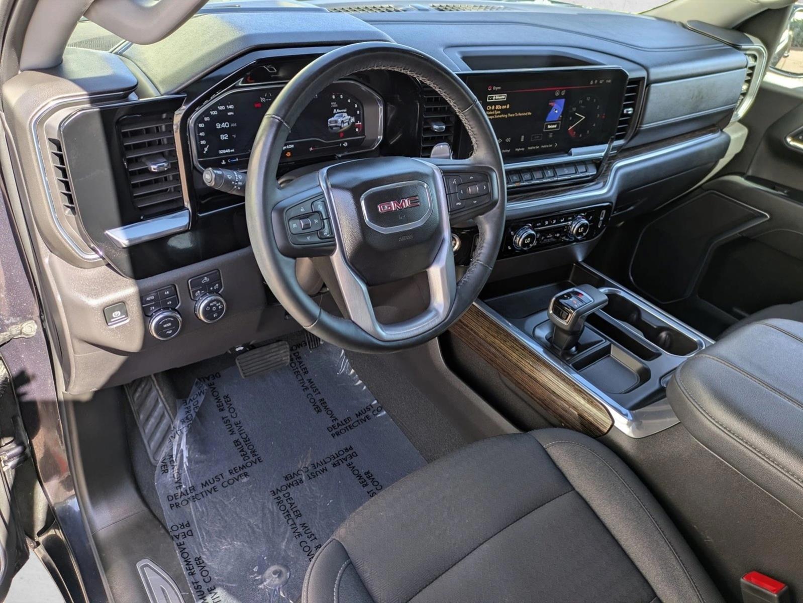 Thumbnail: 2024 GMC Sierra 1500 - 3