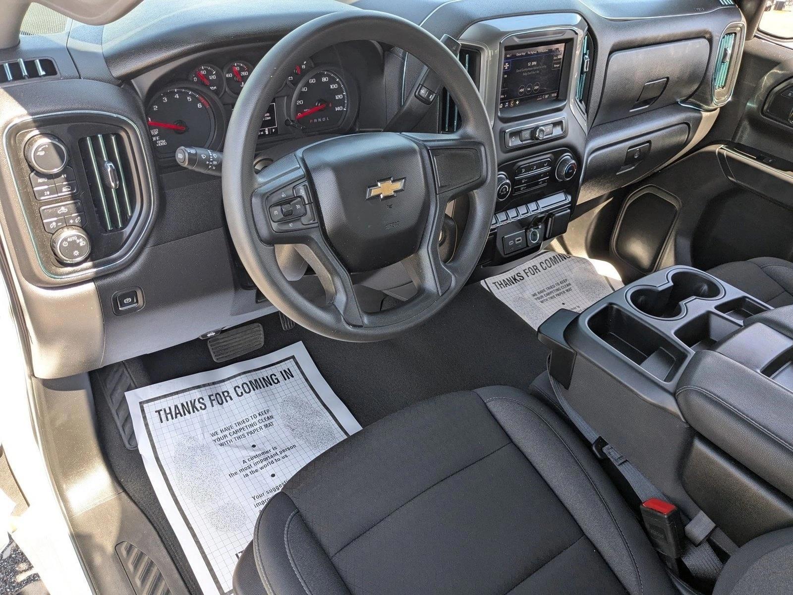 Thumbnail: 2025 Chevrolet Silverado 1500 - 3