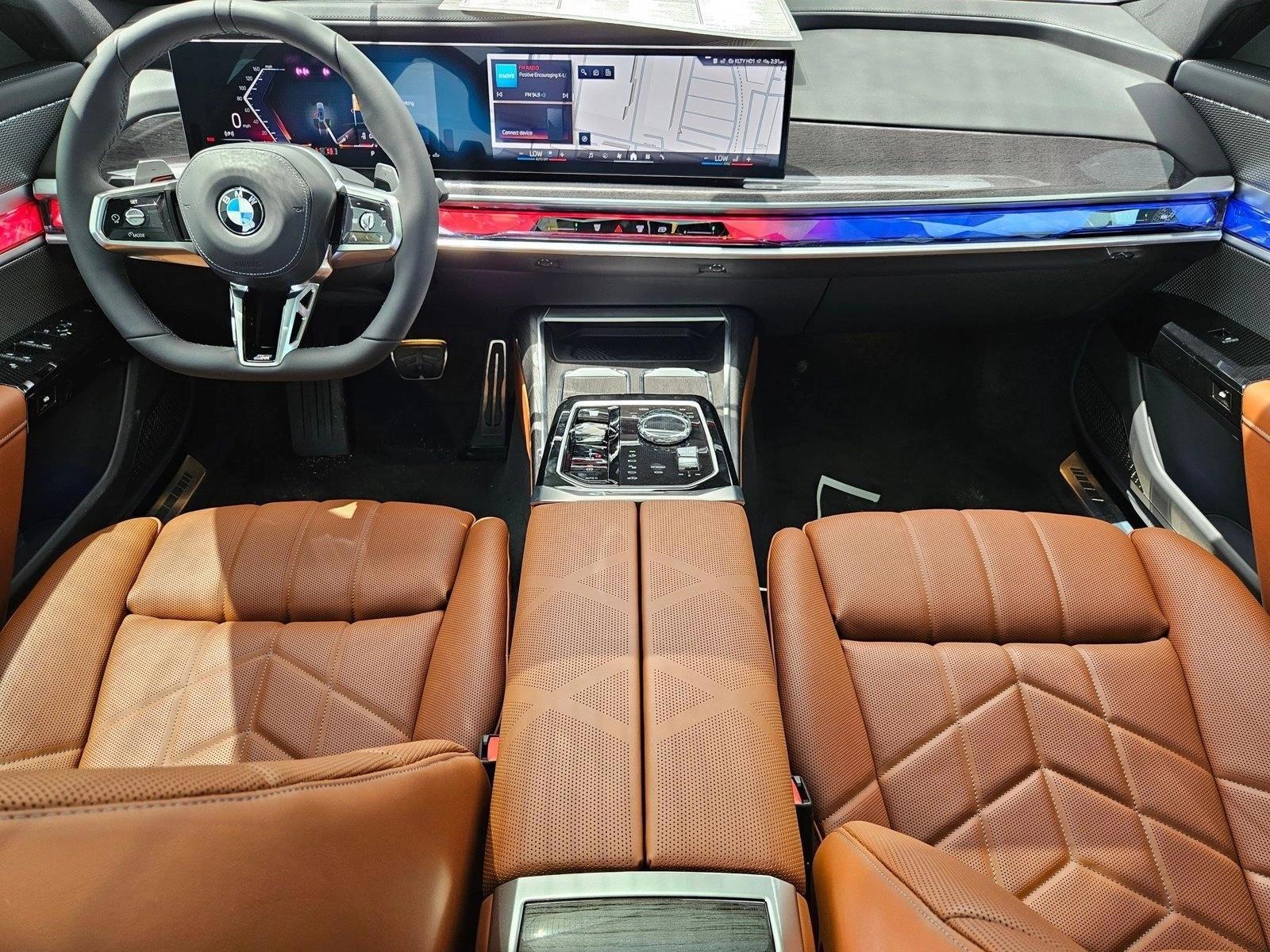 Thumbnail: 2026 BMW 7 Series - 3