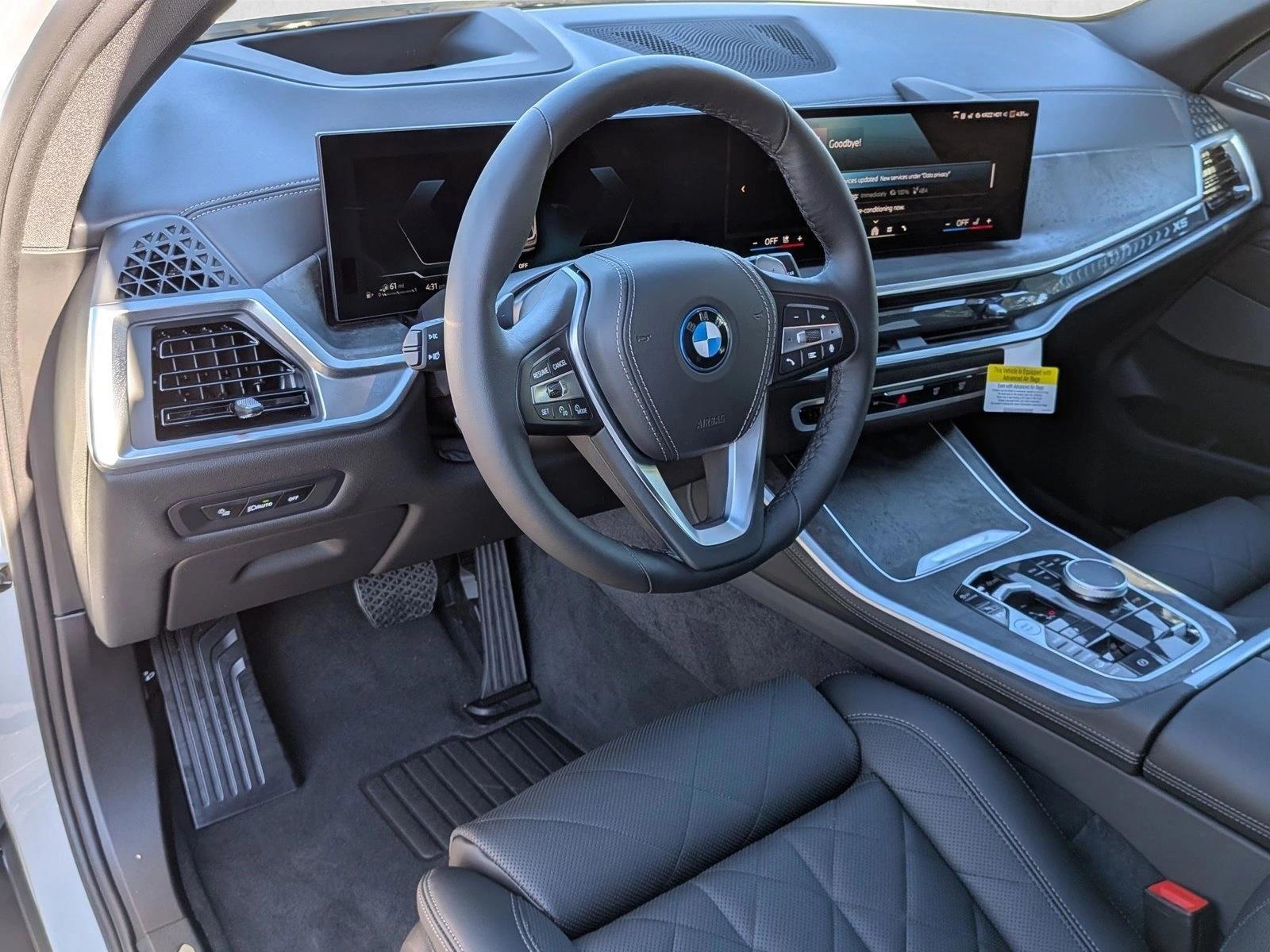 Thumbnail: 2026 BMW X5 - 3