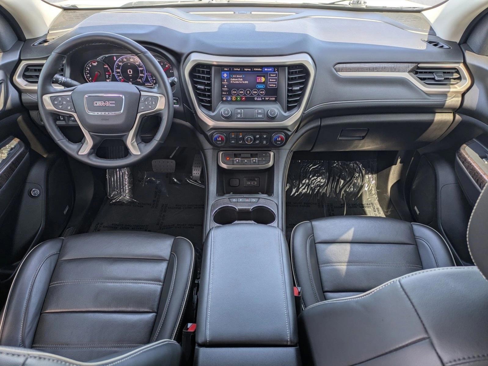 Thumbnail: 2023 GMC Acadia - 4
