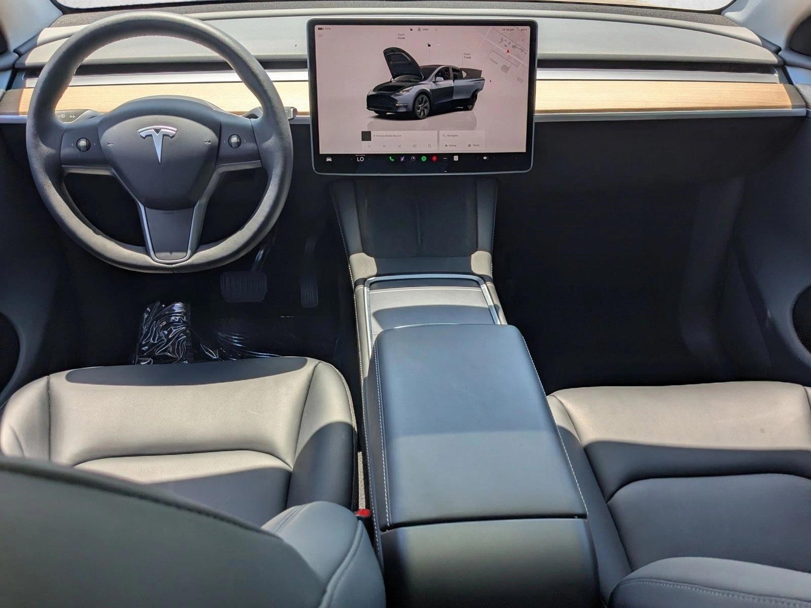 Thumbnail: 2025 Tesla Model Y - 3