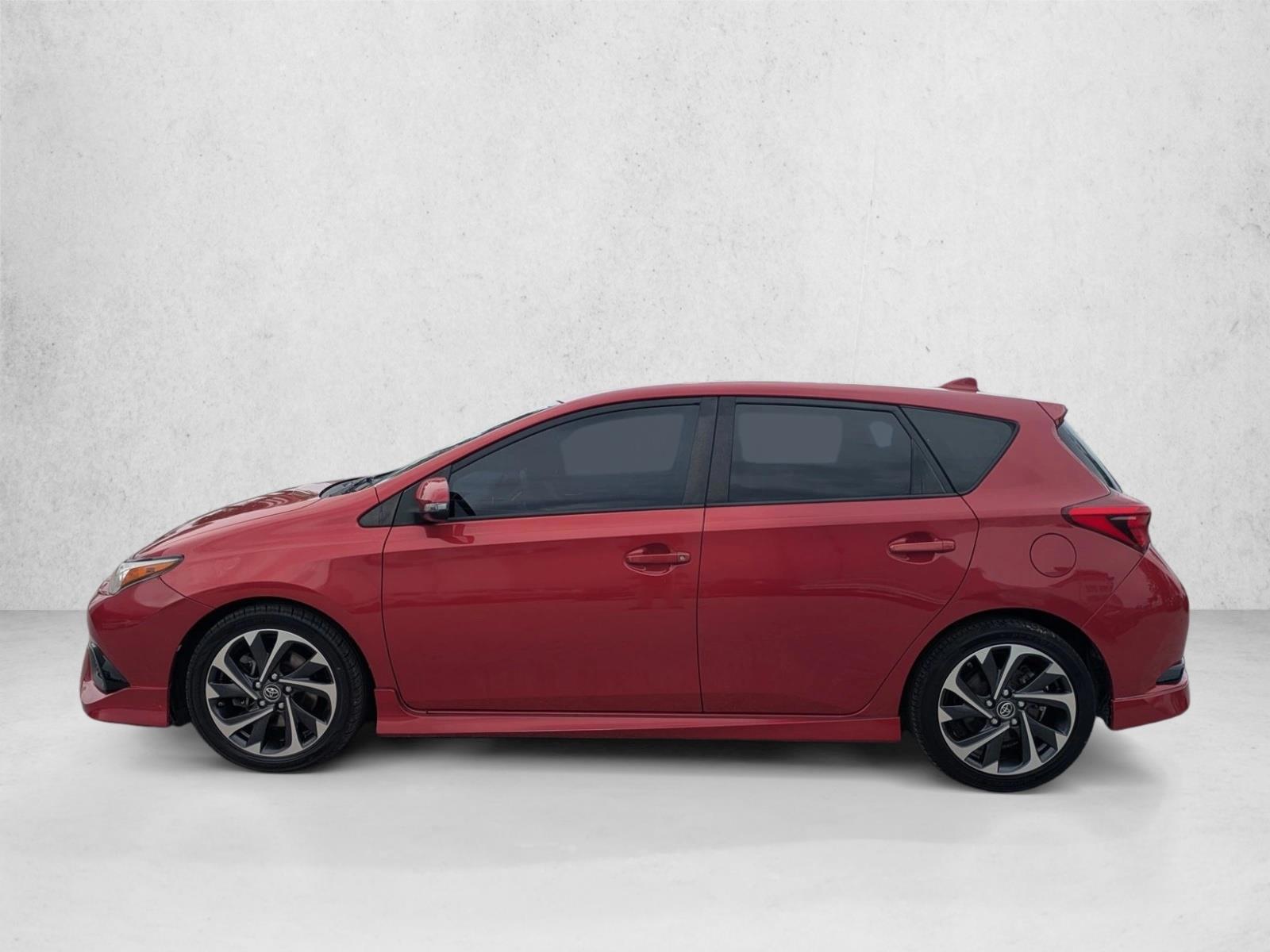 Thumbnail: 2017 Toyota Corolla iM - 2