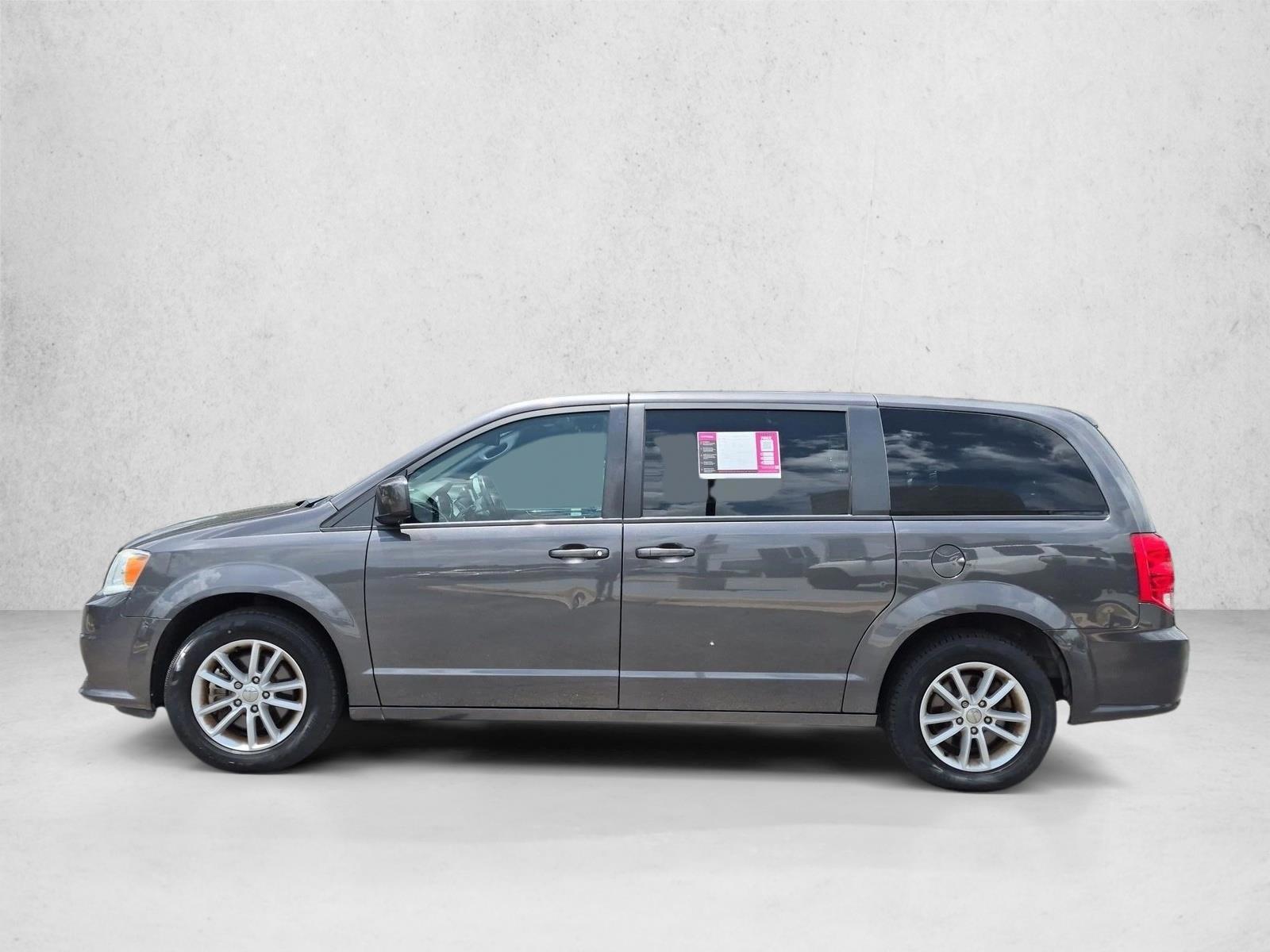 Thumbnail: 2020 Dodge Grand Caravan - 2