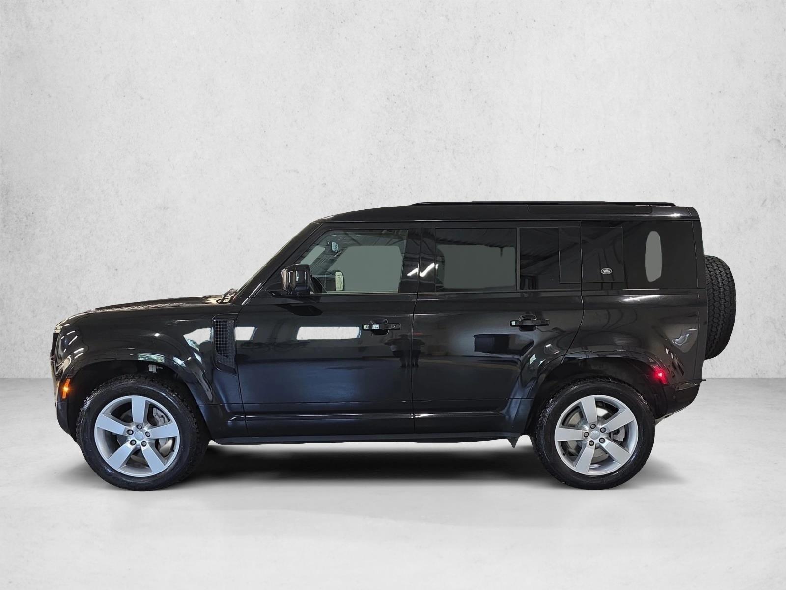 Thumbnail: 2024 Land Rover Defender - 2