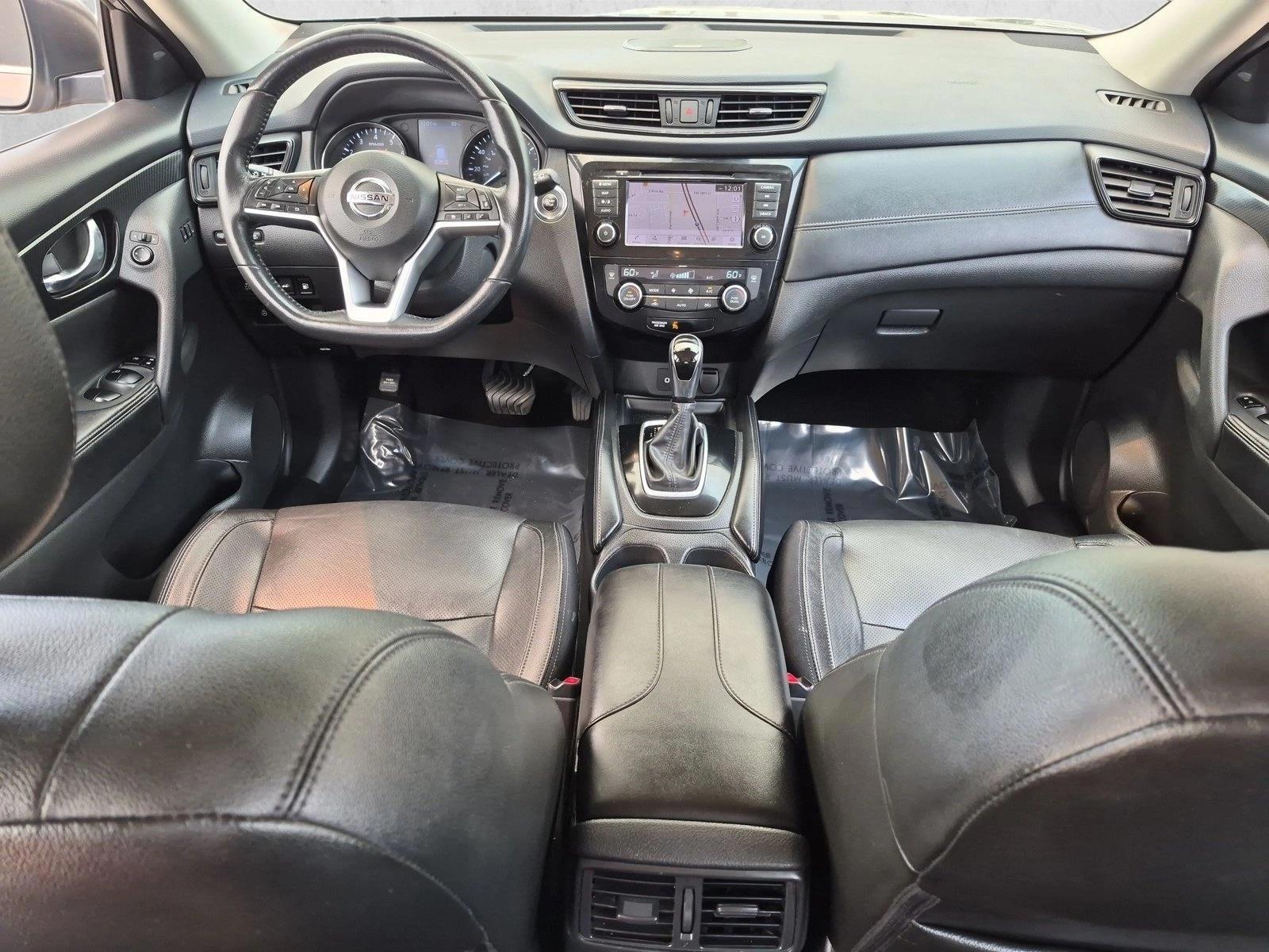 Thumbnail: 2018 Nissan Rogue - 3