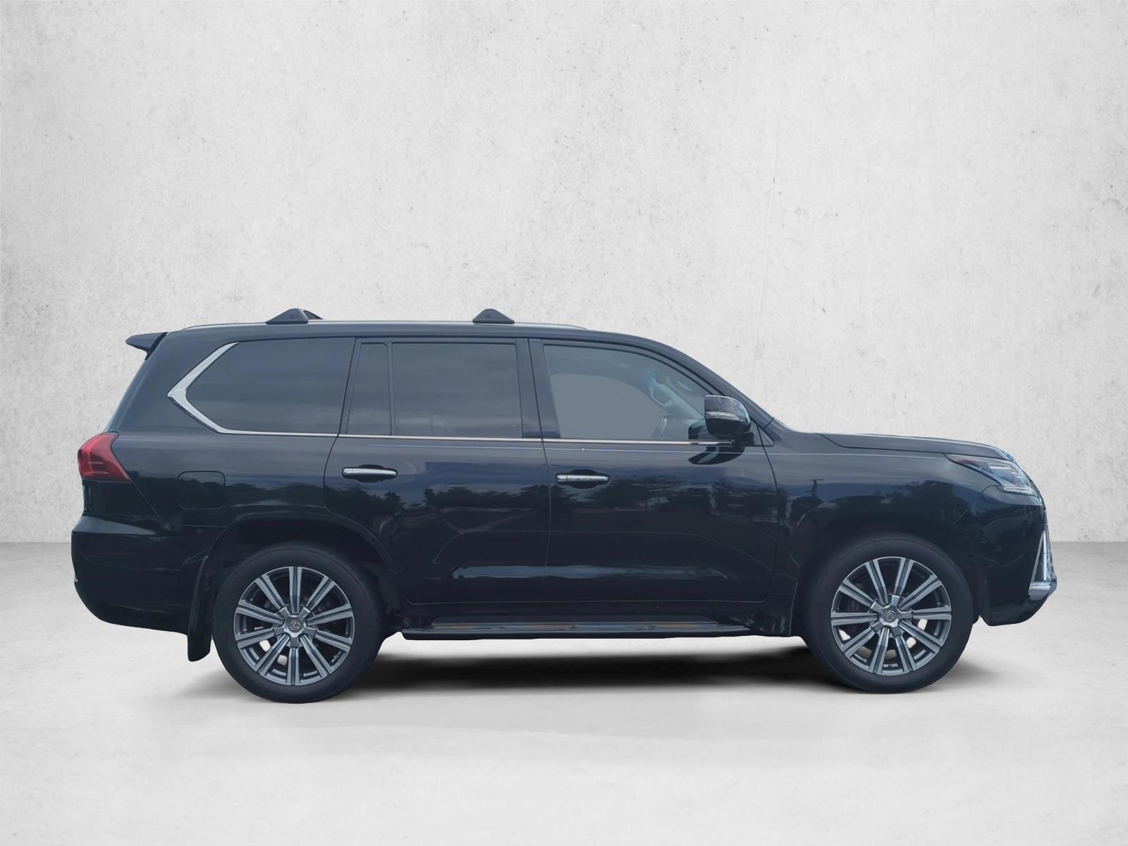 2016 Lexus LX 570