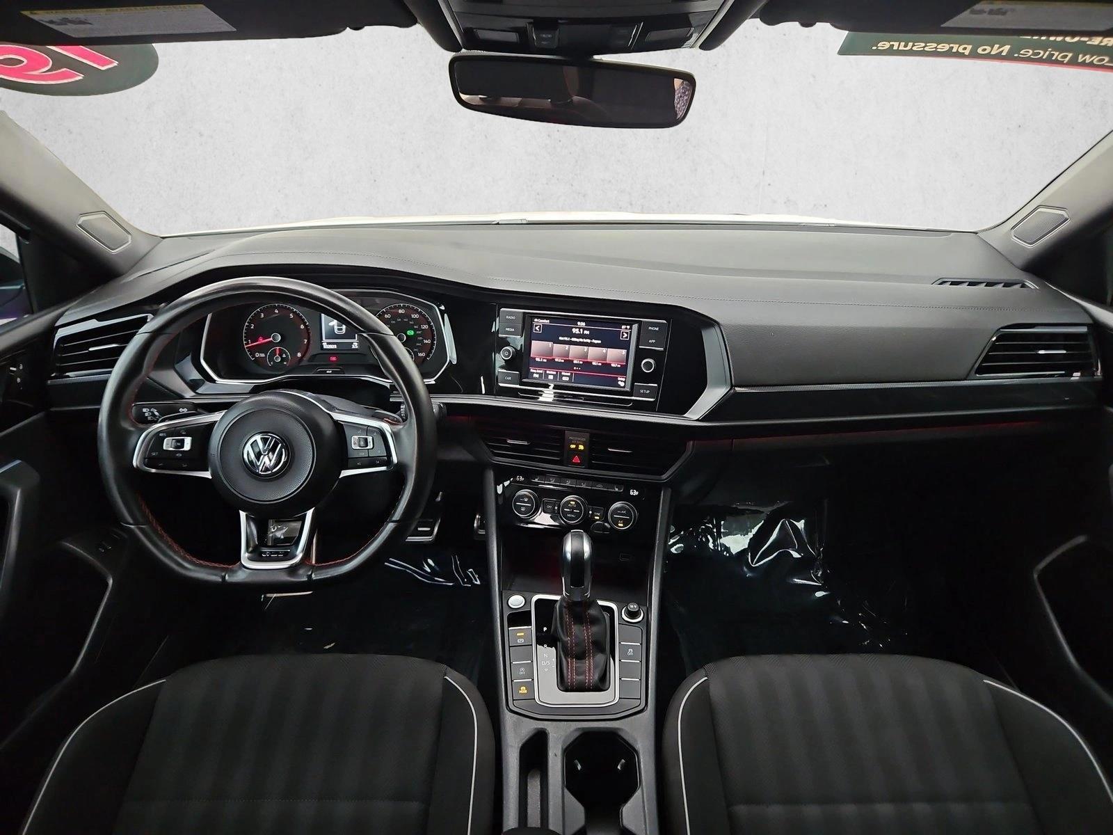 Thumbnail: 2019 Volkswagen Jetta - 3