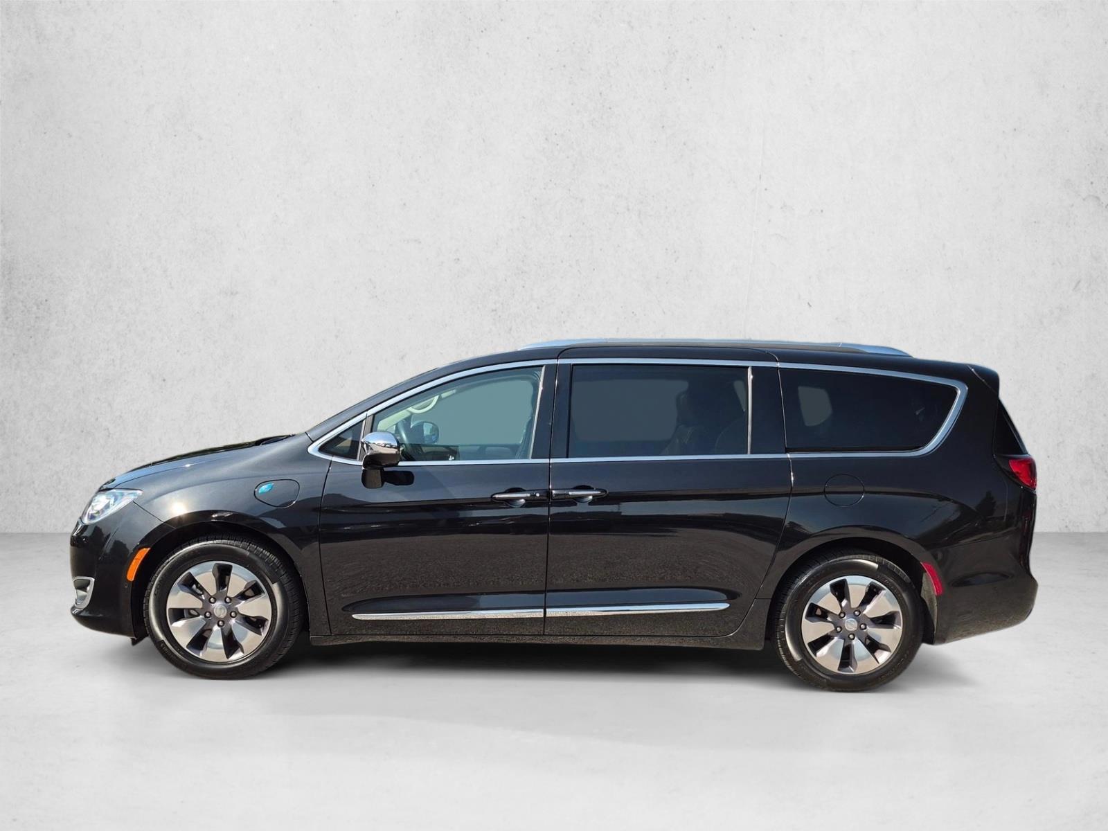 Thumbnail: 2019 Chrysler Pacifica - 2