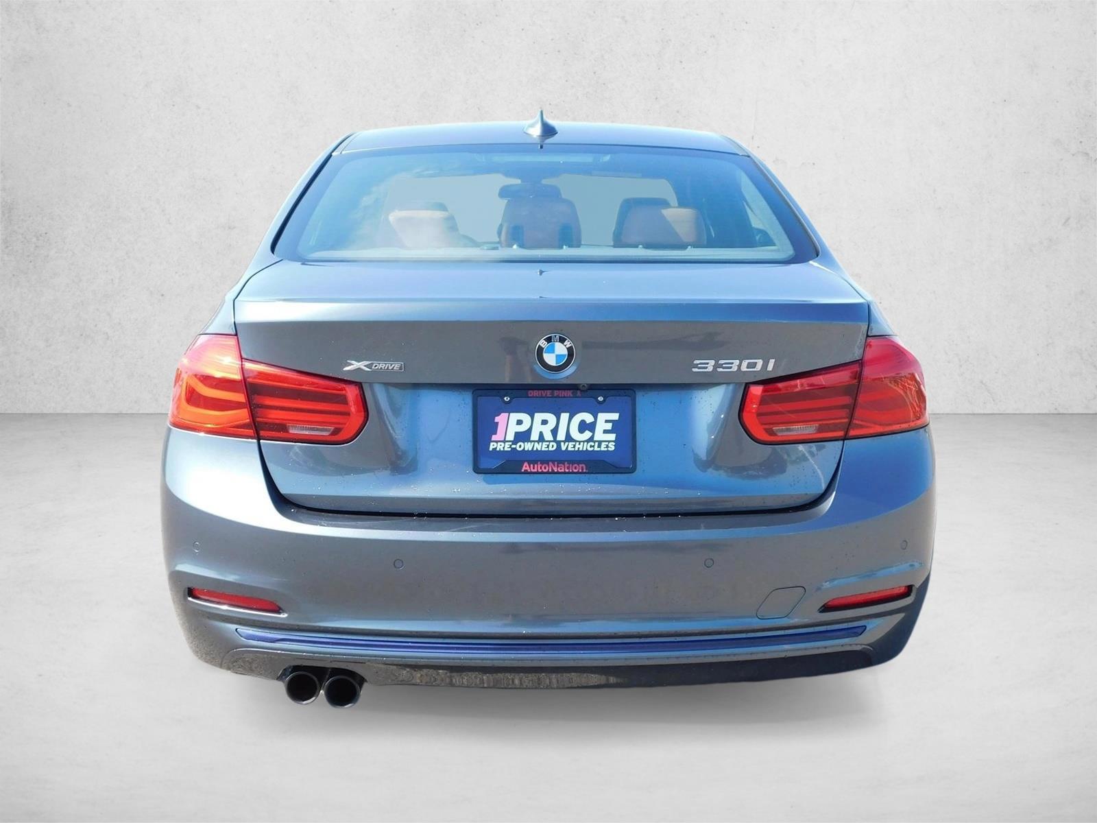 2017 BMW 3 Series 330i - Photo 12