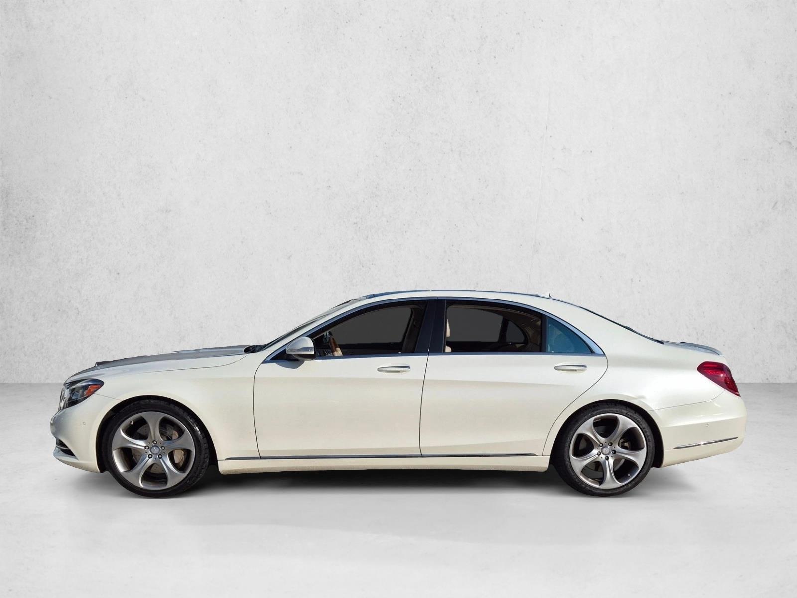 Thumbnail: 2015 Mercedes-Benz S-Class - 2