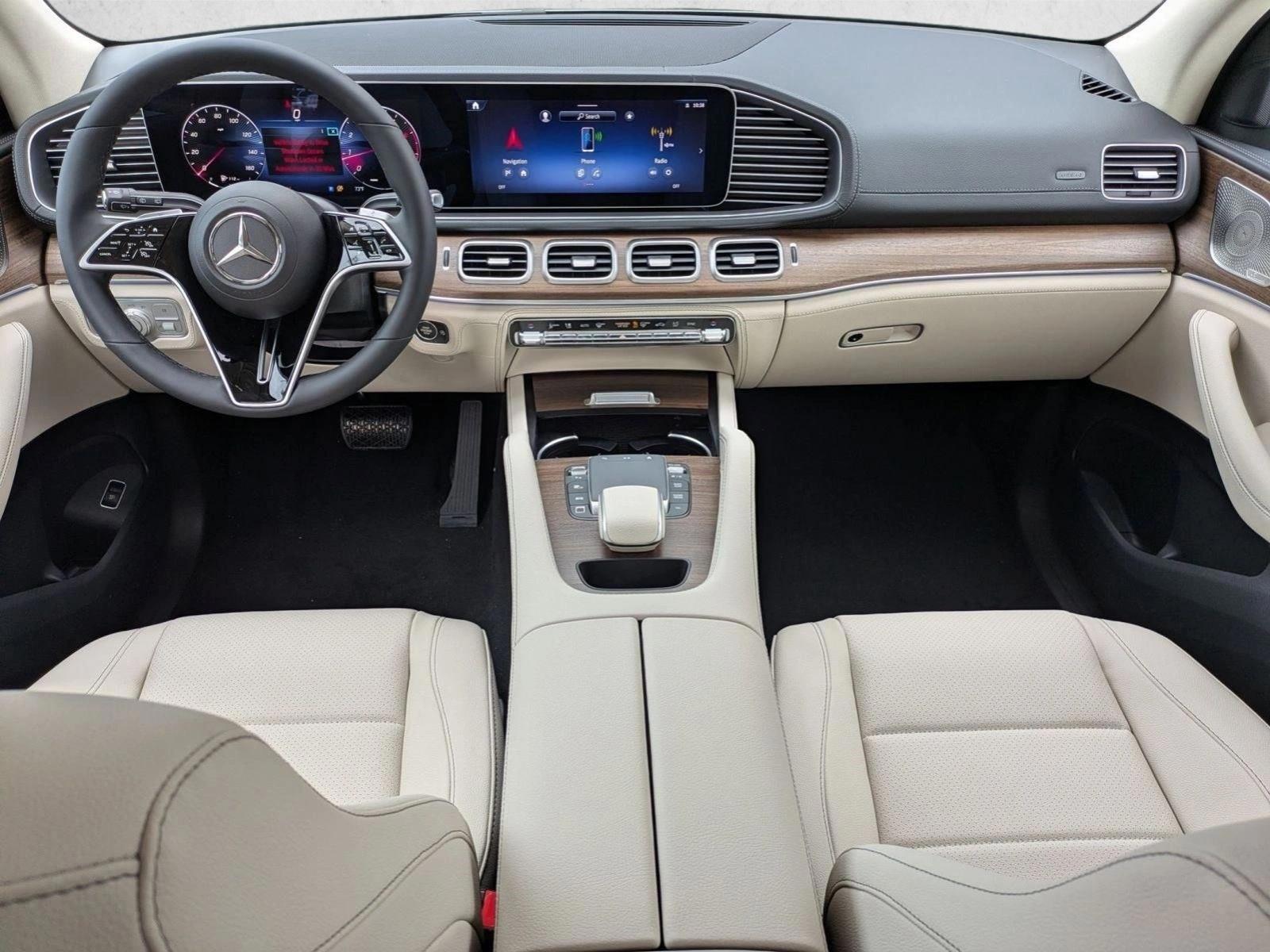 Thumbnail: 2026 Mercedes-Benz GLE - 4