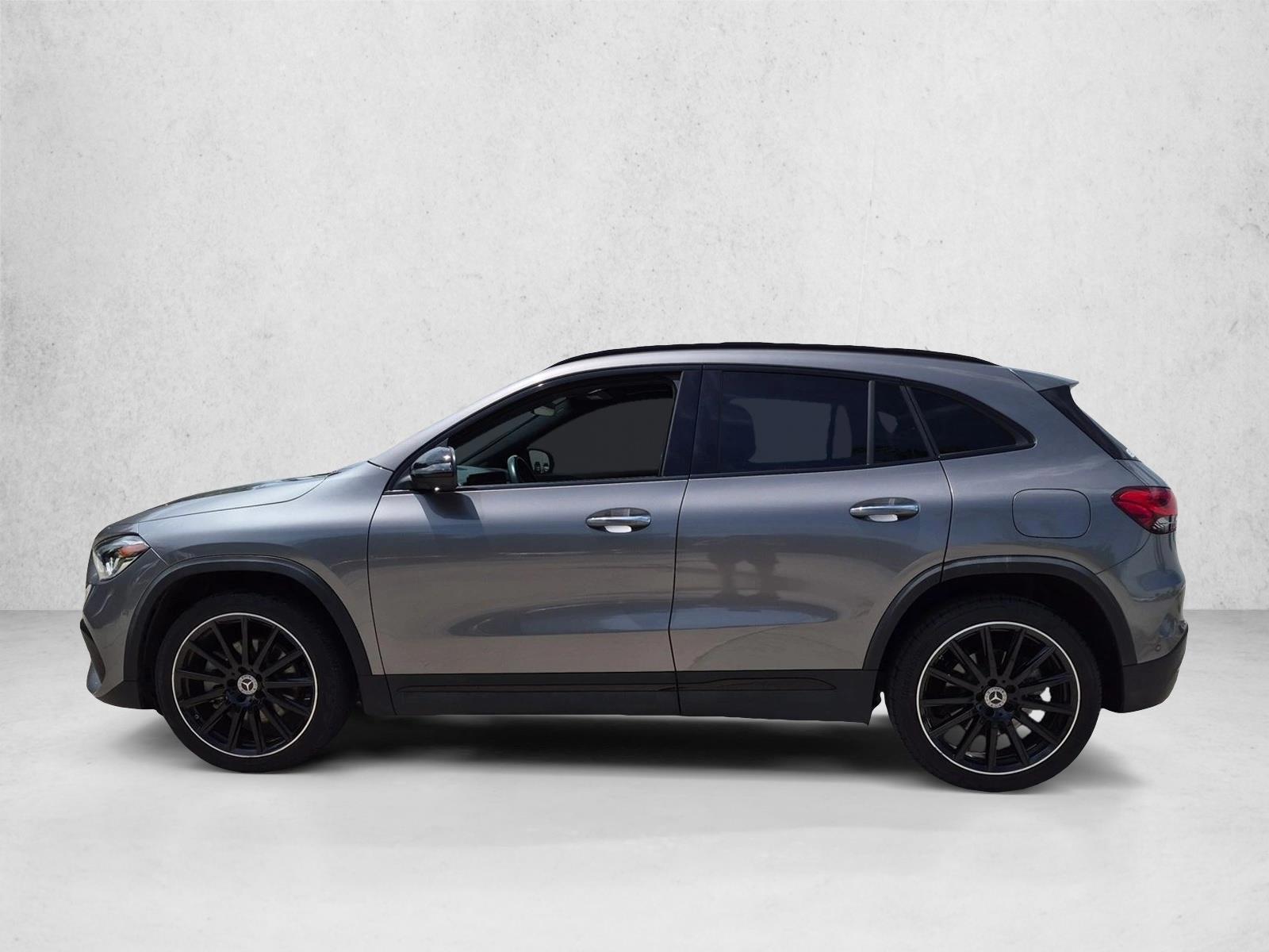 Thumbnail: 2022 Mercedes-Benz GLA - 2