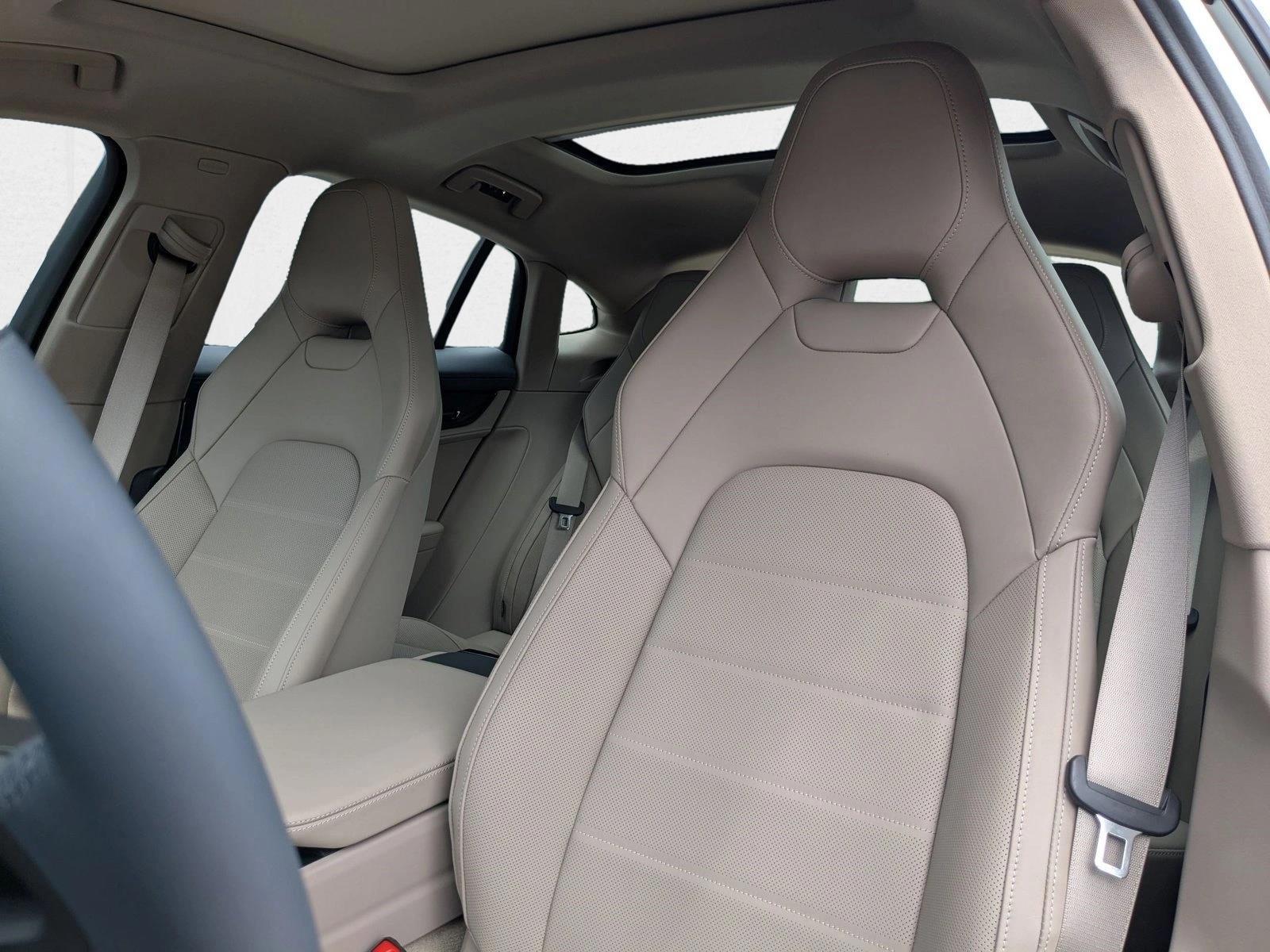 2025 Porsche Panamera