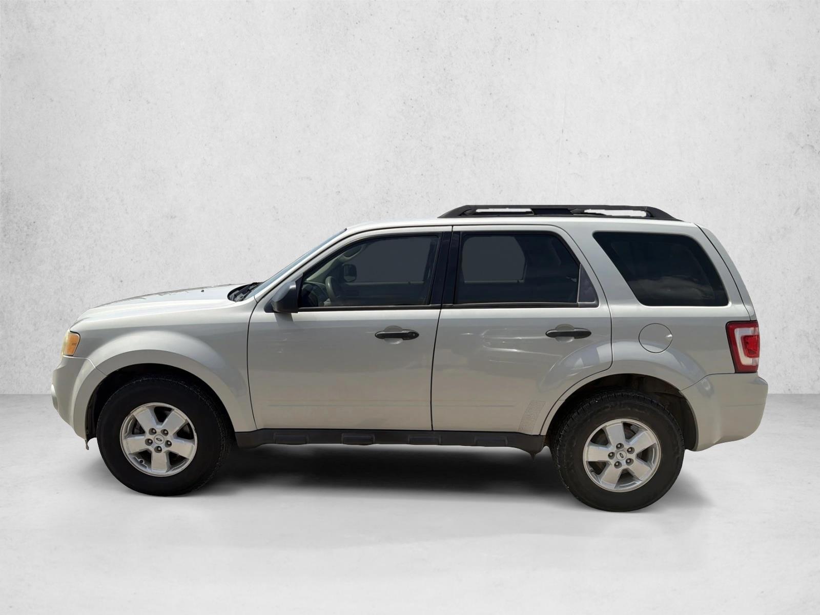 Thumbnail: 2009 Ford Escape - 2