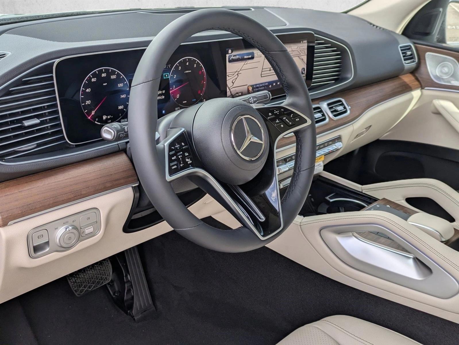 Thumbnail: 2026 Mercedes-Benz GLE - 3