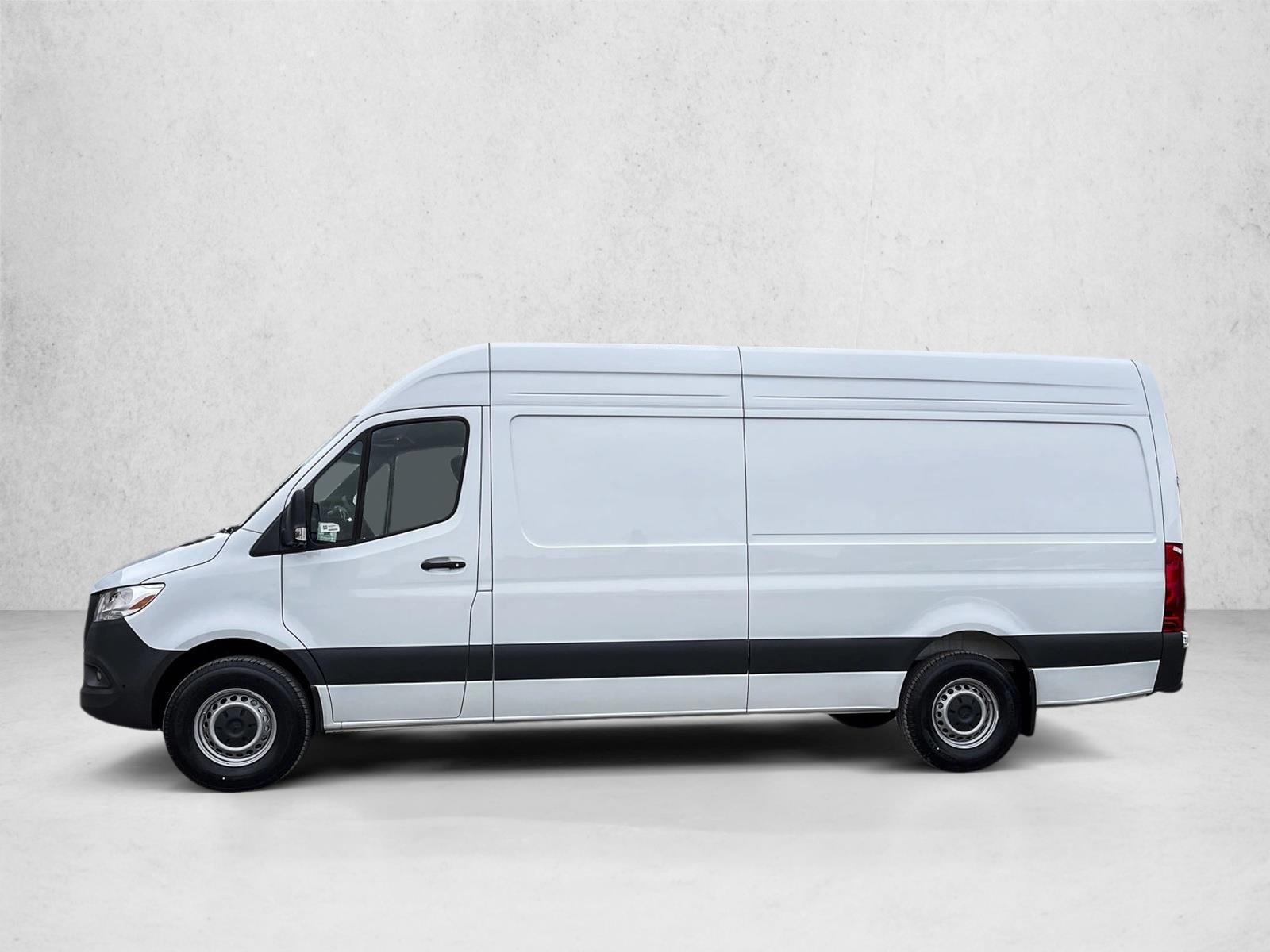 Thumbnail: 2026 Mercedes-Benz Sprinter - 2