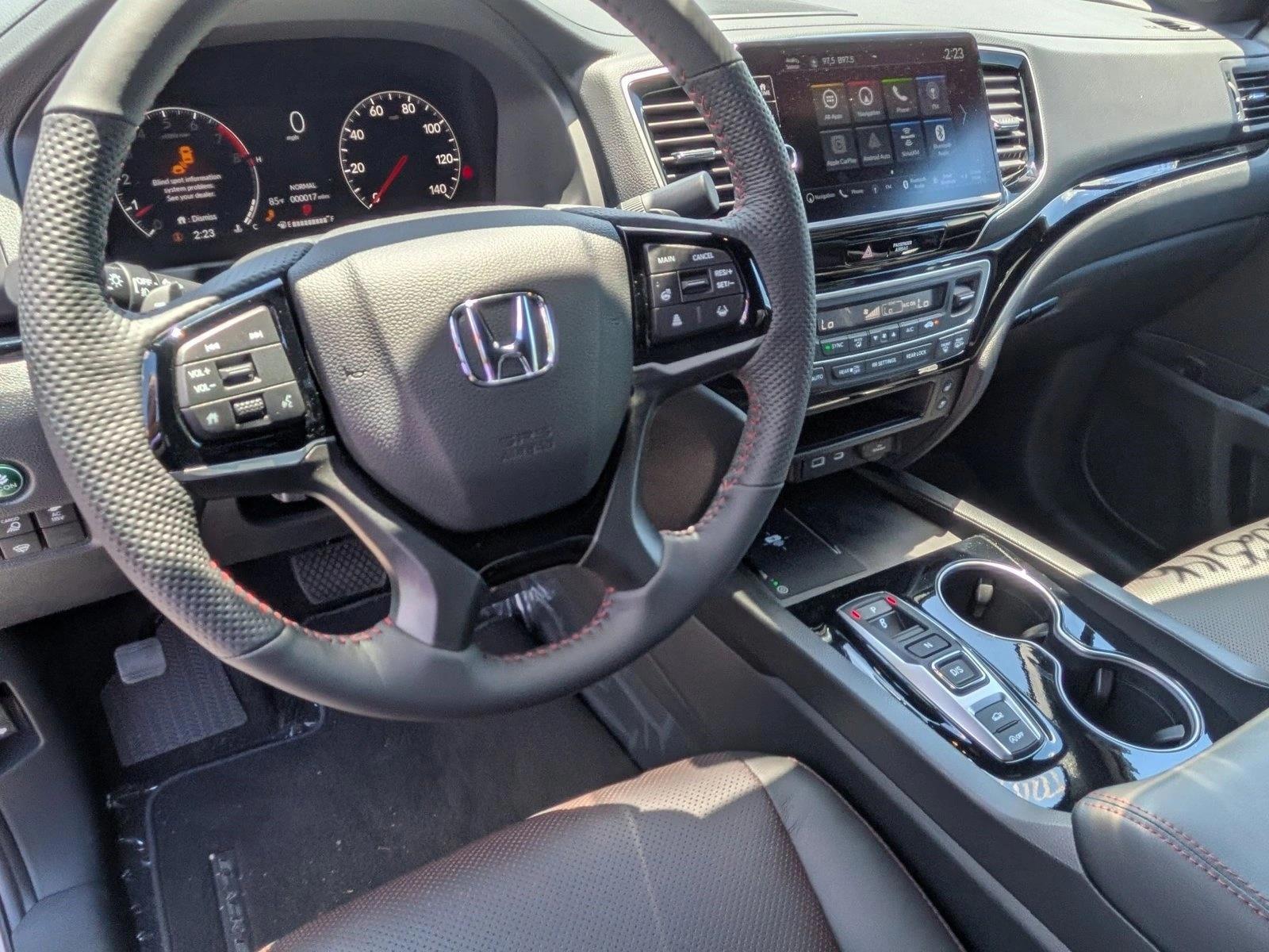 Thumbnail: 2026 Honda Ridgeline - 3