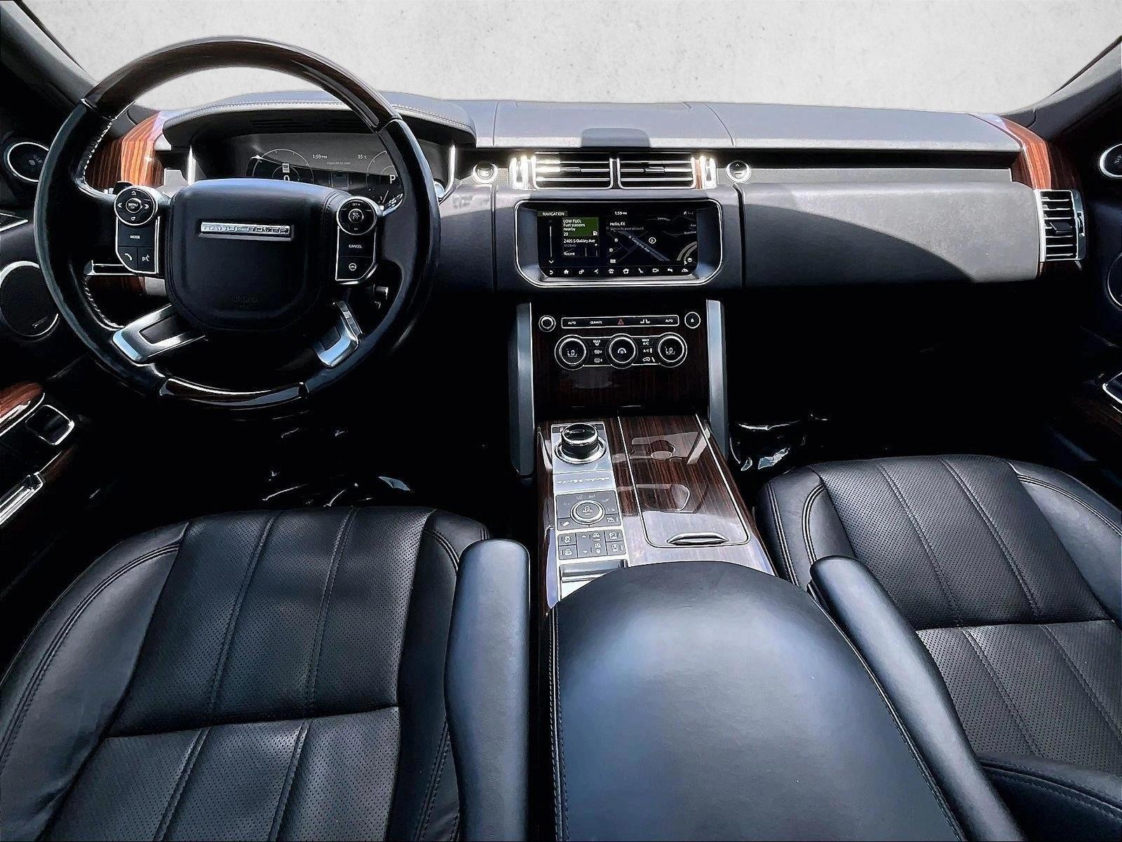Thumbnail: 2017 Land Rover Range Rover - 4