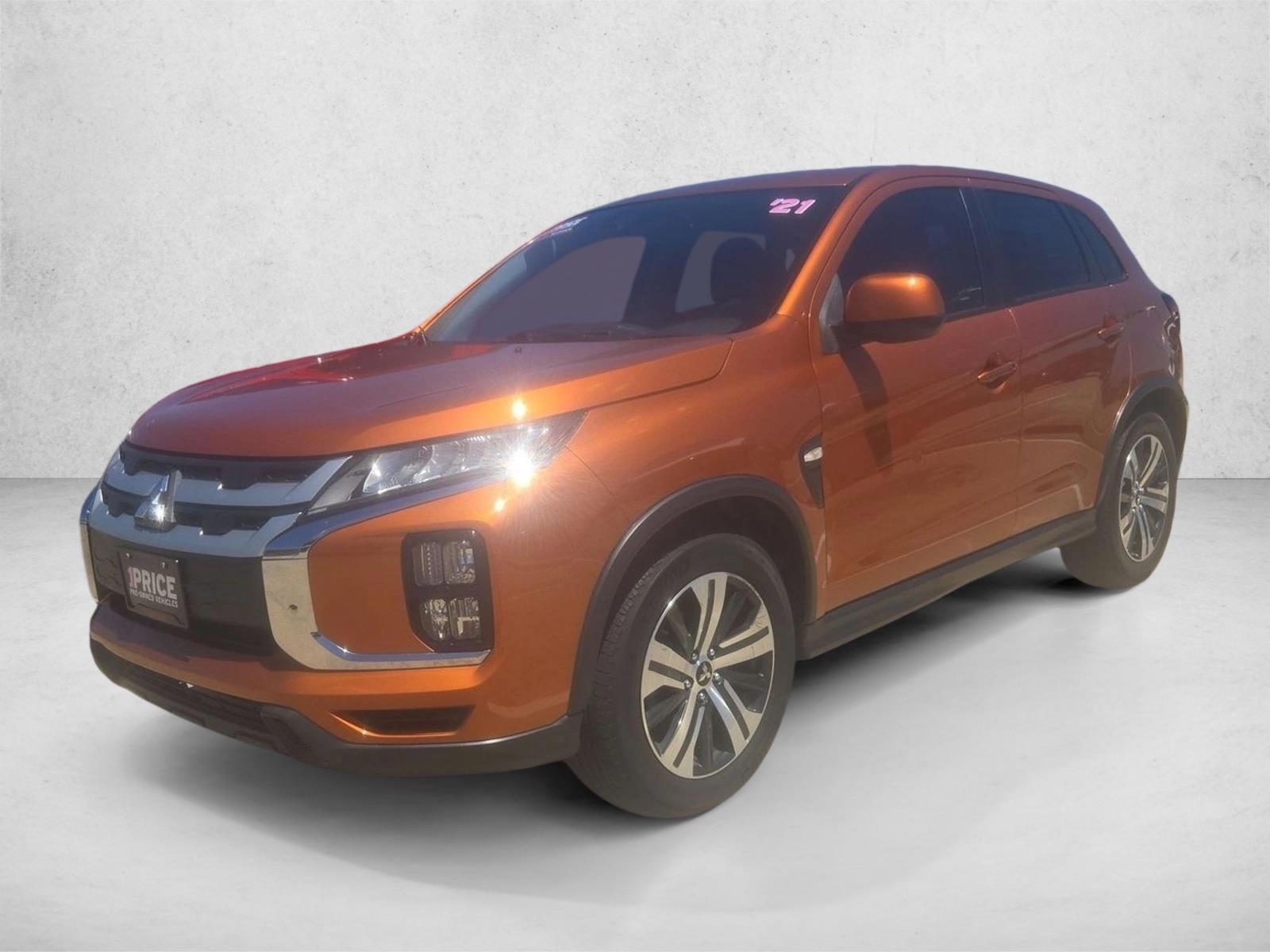 Thumbnail: 2021 Mitsubishi Outlander - 2