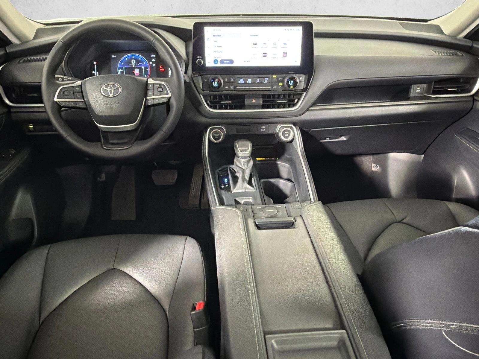 Thumbnail: 2024 Toyota Grand Highlander - 3