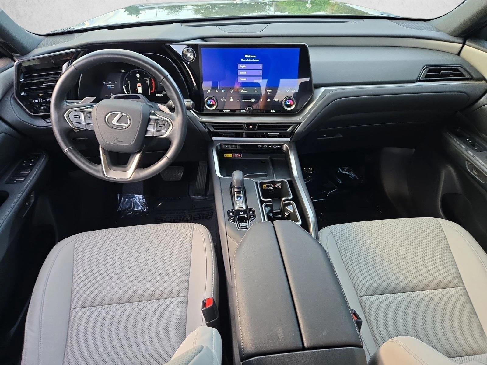 Thumbnail: 2026 Lexus TX - 3