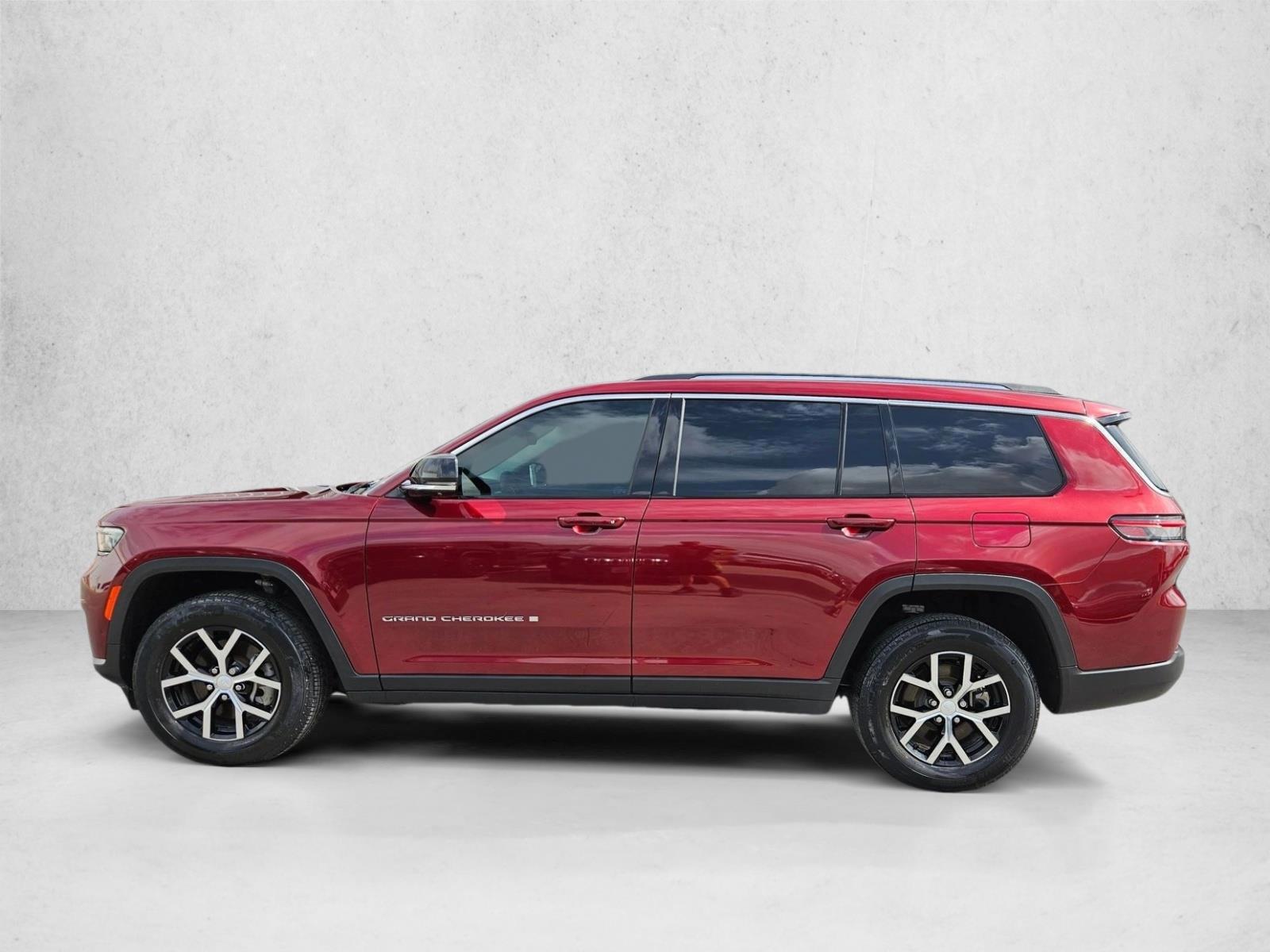 Thumbnail: 2023 Jeep Grand Cherokee L - 2
