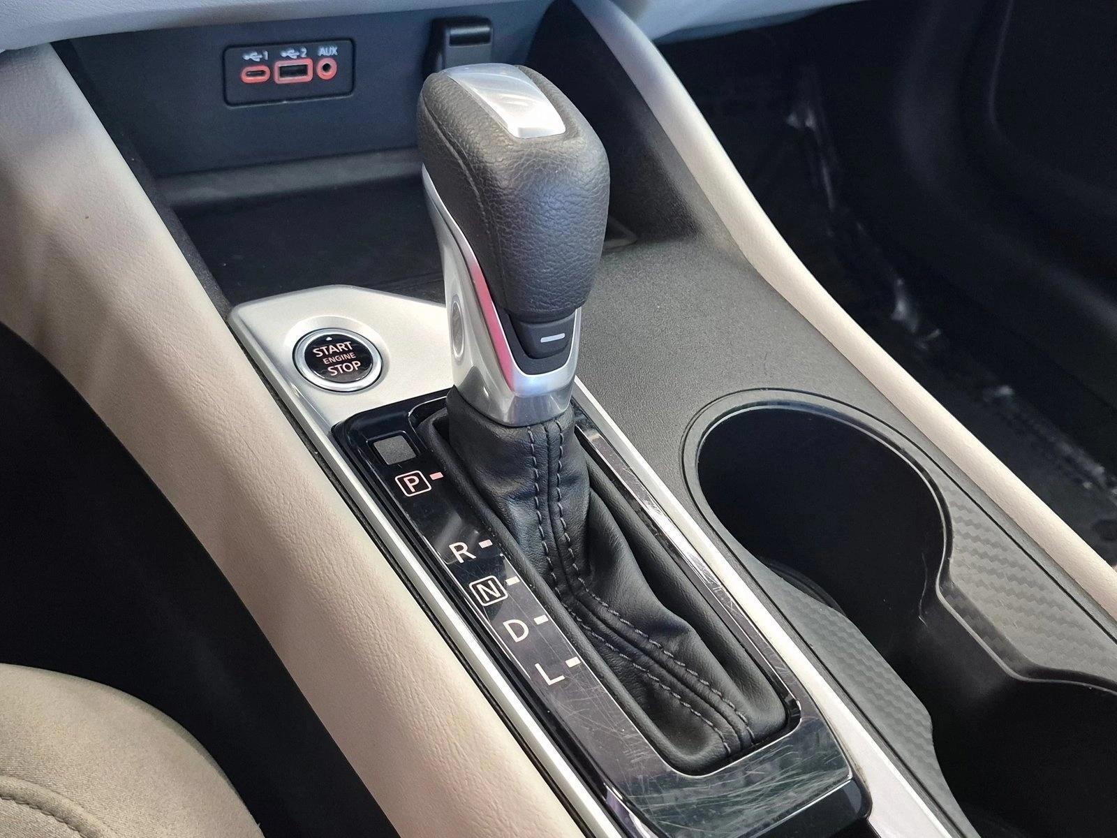 2025 Nissan Altima SV - Photo 14