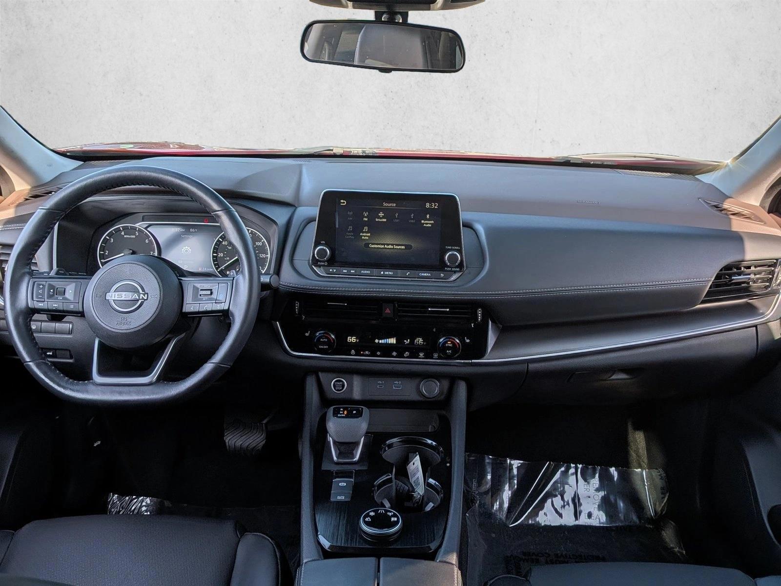 Thumbnail: 2022 Nissan Rogue - 4
