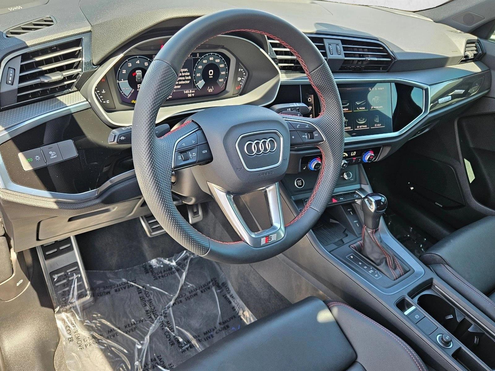 Thumbnail: 2025 Audi Q3 - 3