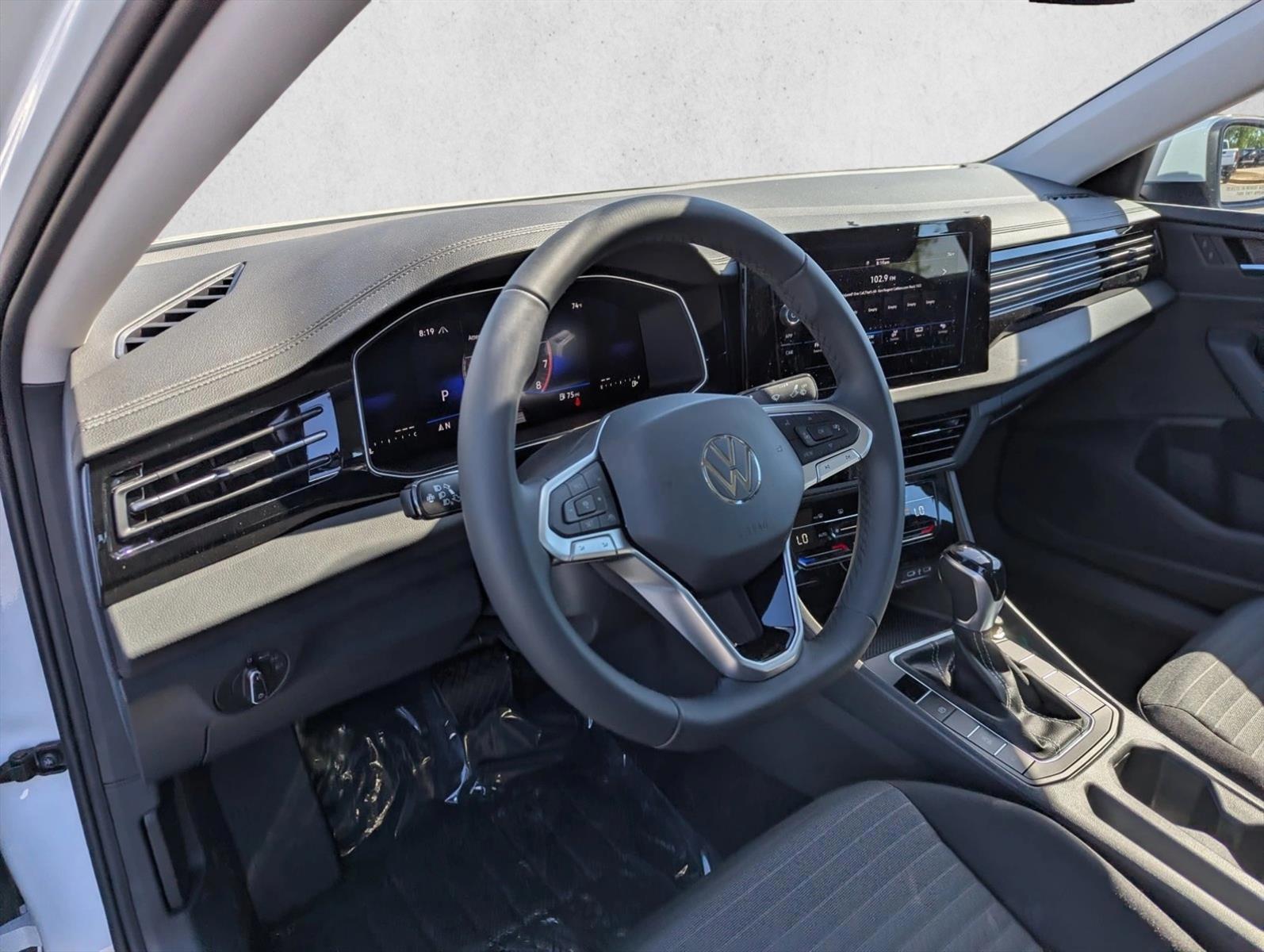 Thumbnail: 2026 Volkswagen Jetta - 3