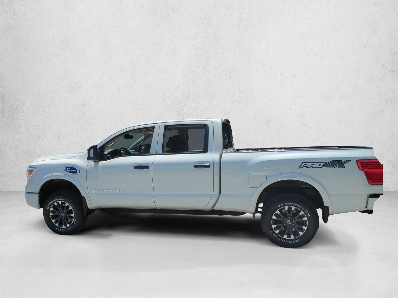 Thumbnail: 2018 Nissan Titan - 2