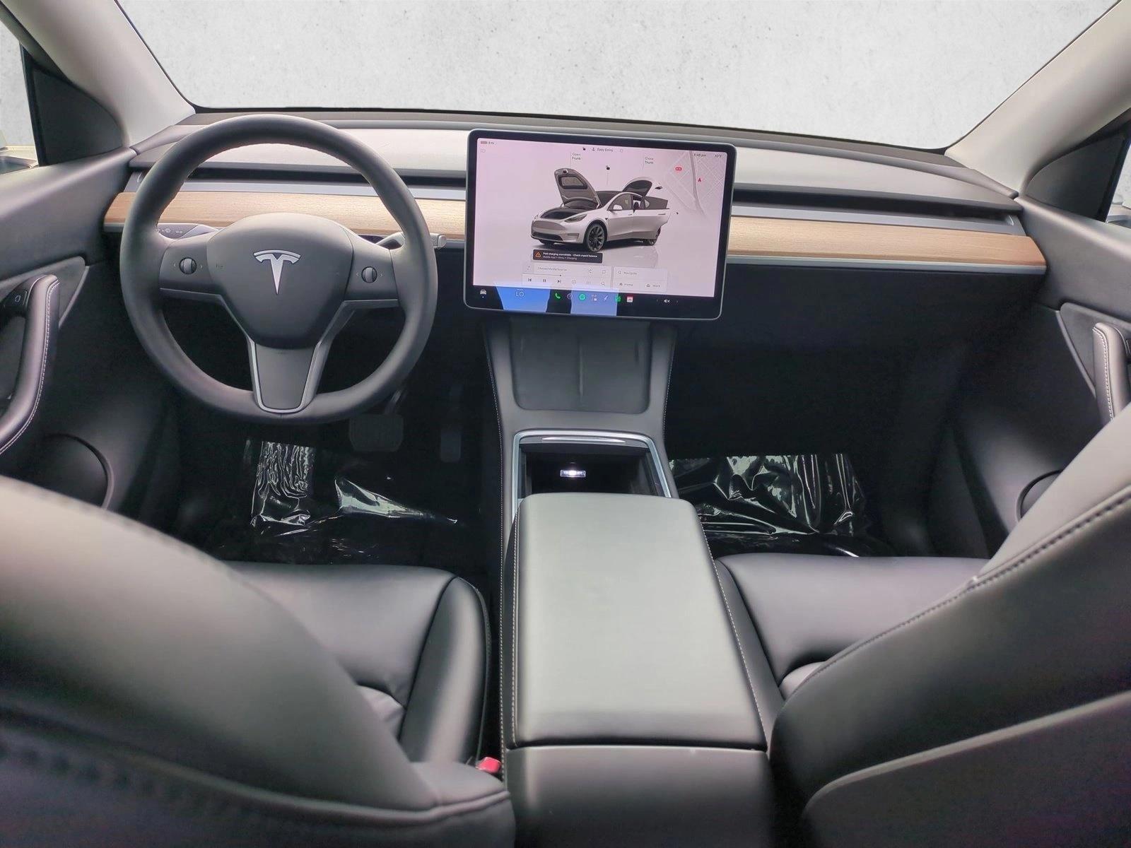 Thumbnail: 2022 Tesla Model Y - 3