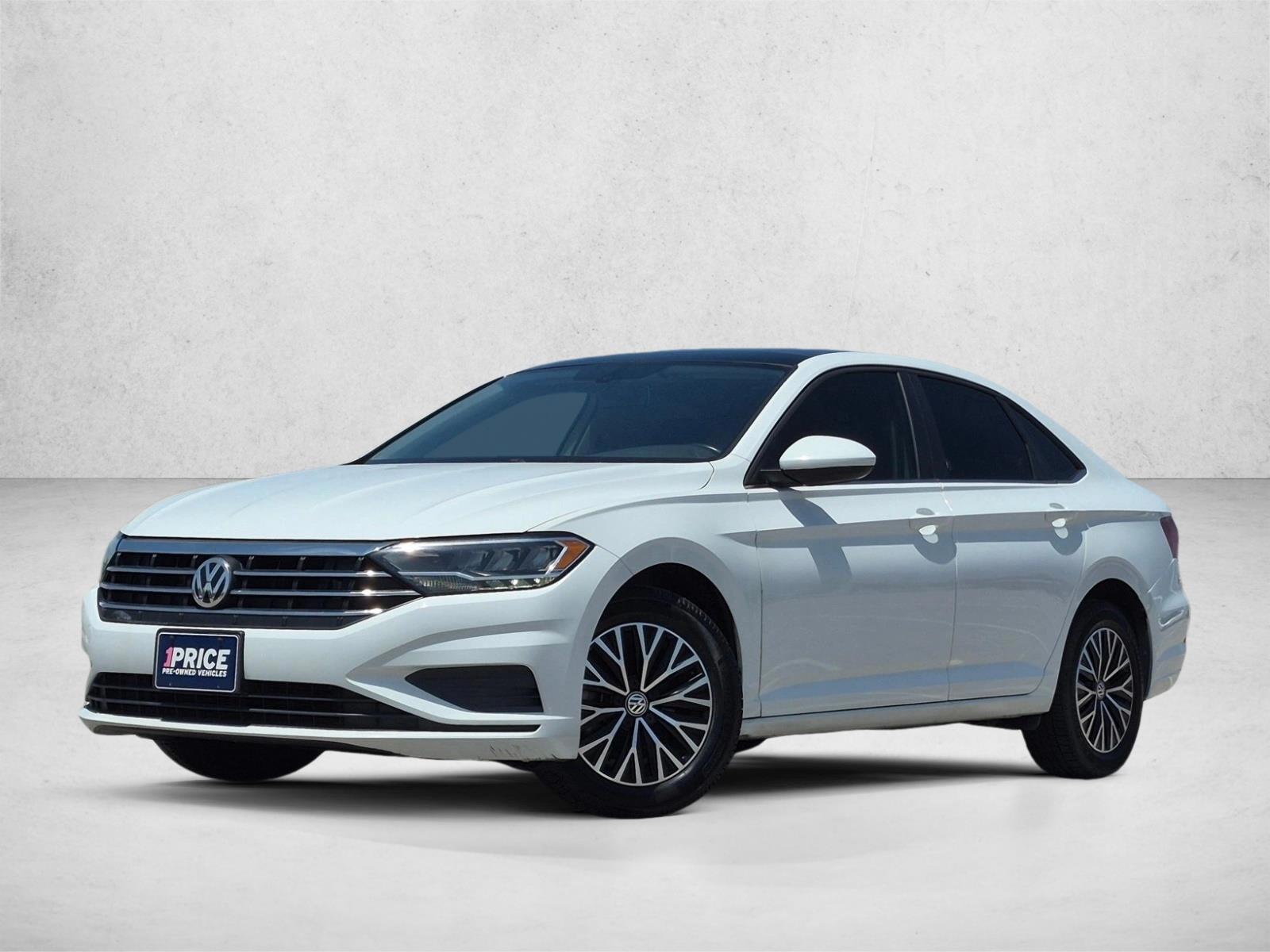 Thumbnail: 2019 Volkswagen Jetta - 1