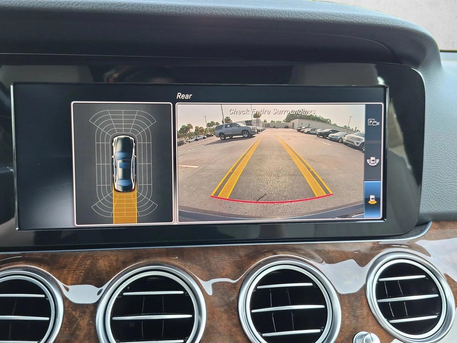 2018 Mercedes-Benz E-Class E300 - Photo 14