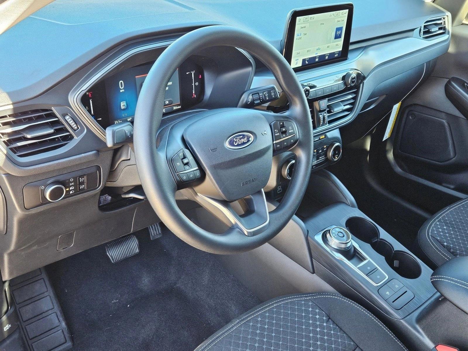 Thumbnail: 2026 Ford Escape - 3