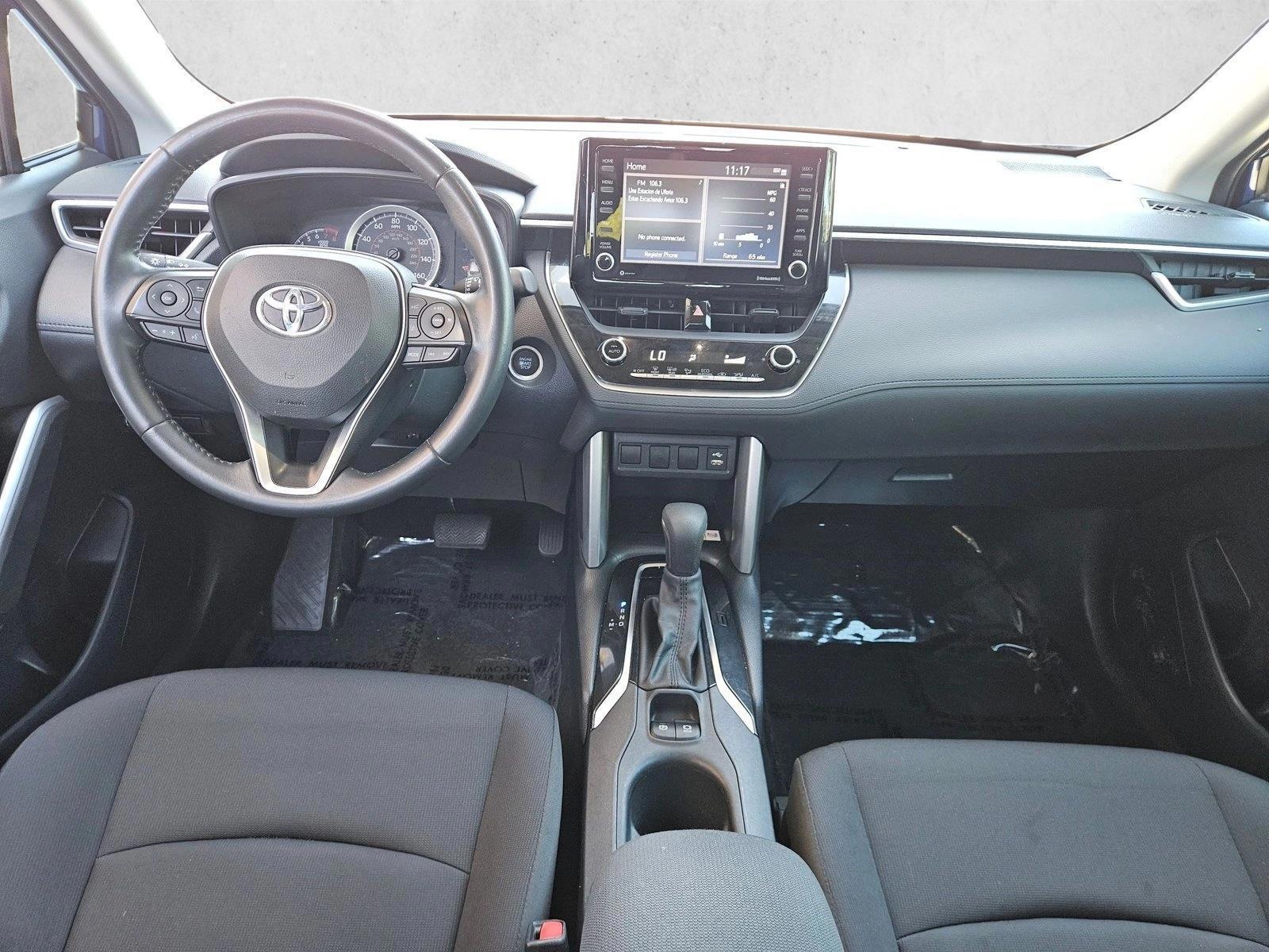 Thumbnail: 2022 Toyota Corolla Cross - 3