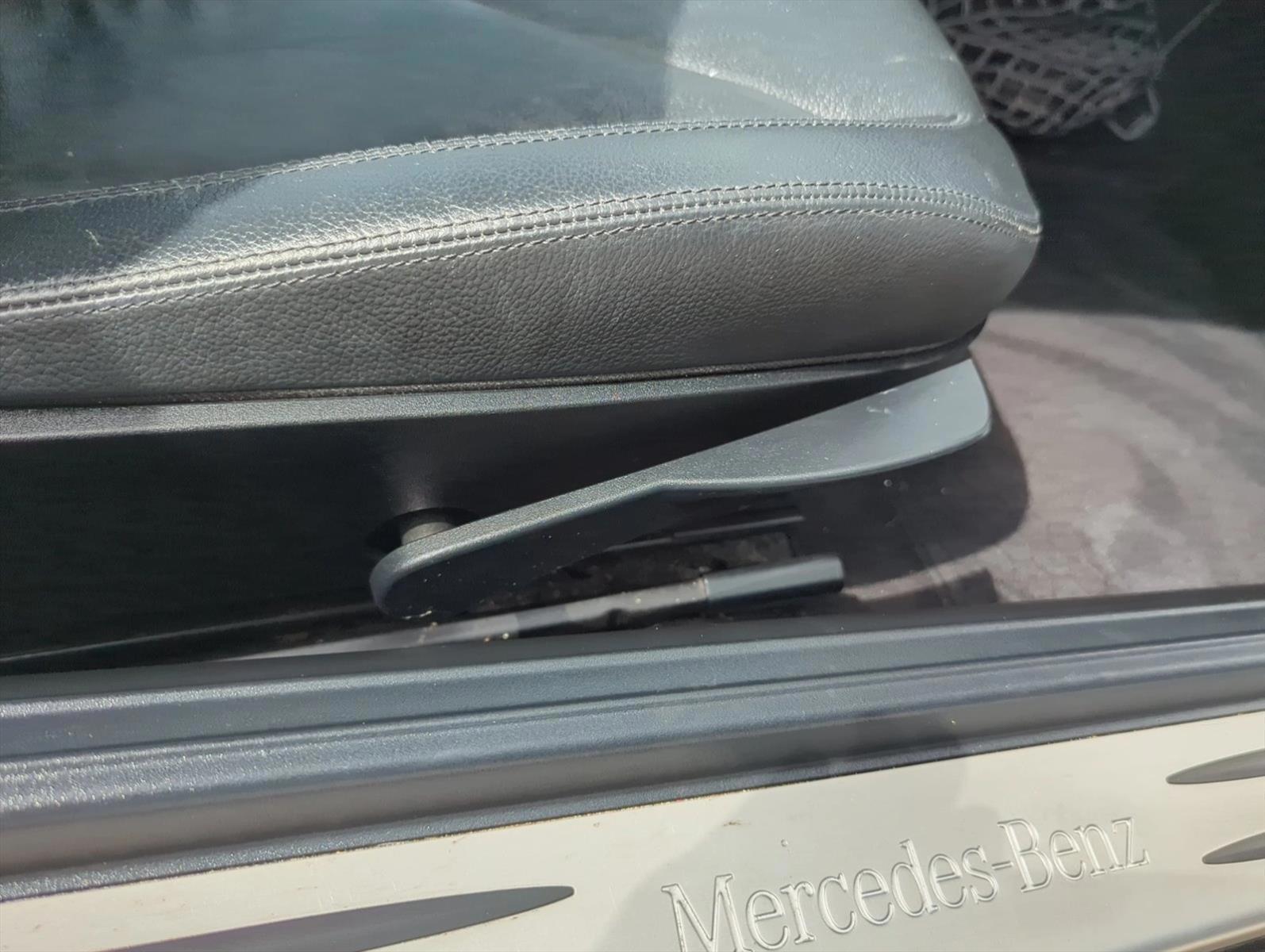 Thumbnail: 2005 Mercedes-Benz SLK - 4