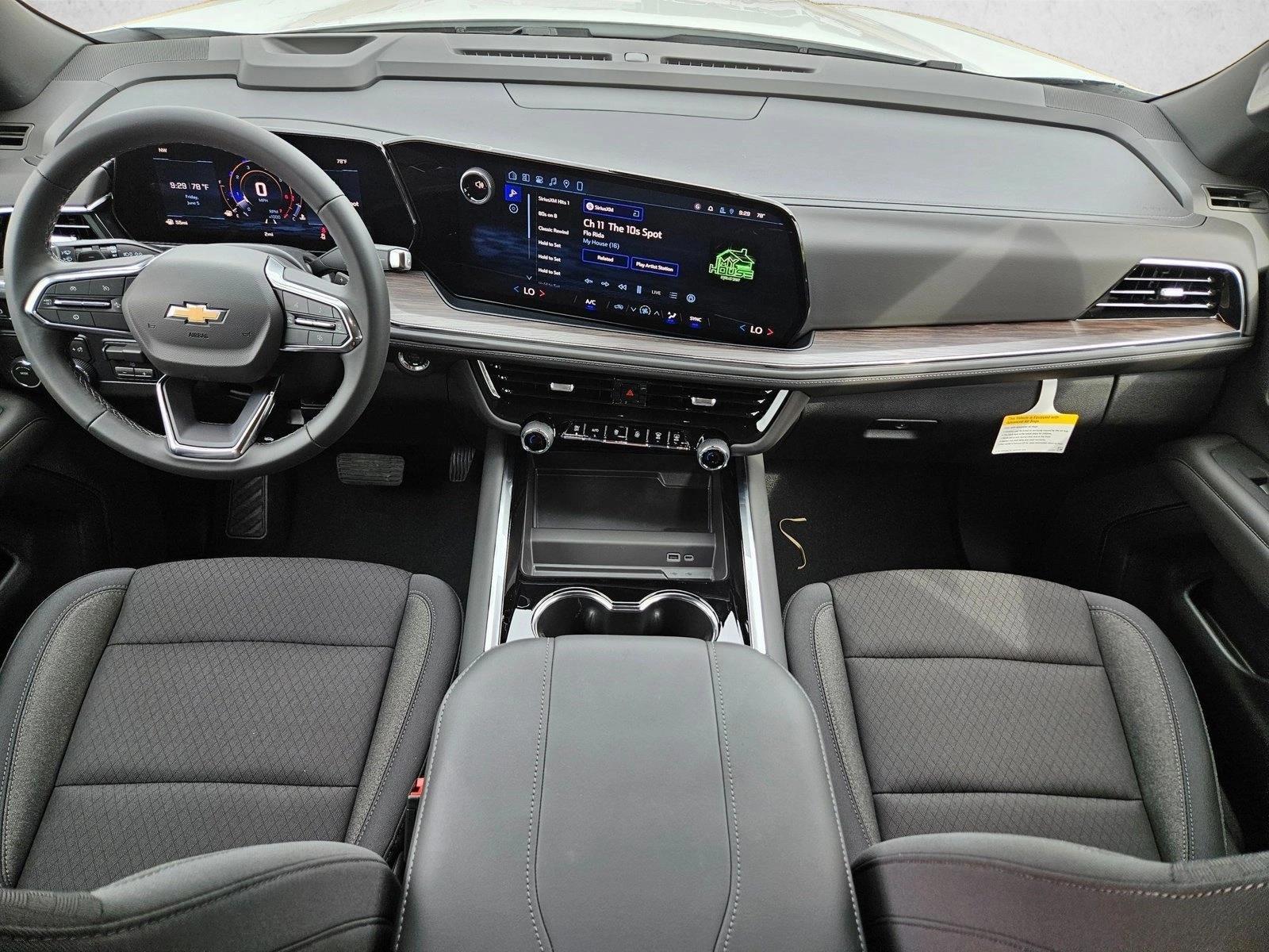 Thumbnail: 2026 Chevrolet Tahoe - 4