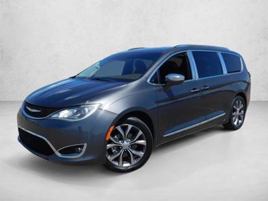 2017 Chrysler Pacifica Limited -
                  Phoenix, AZ