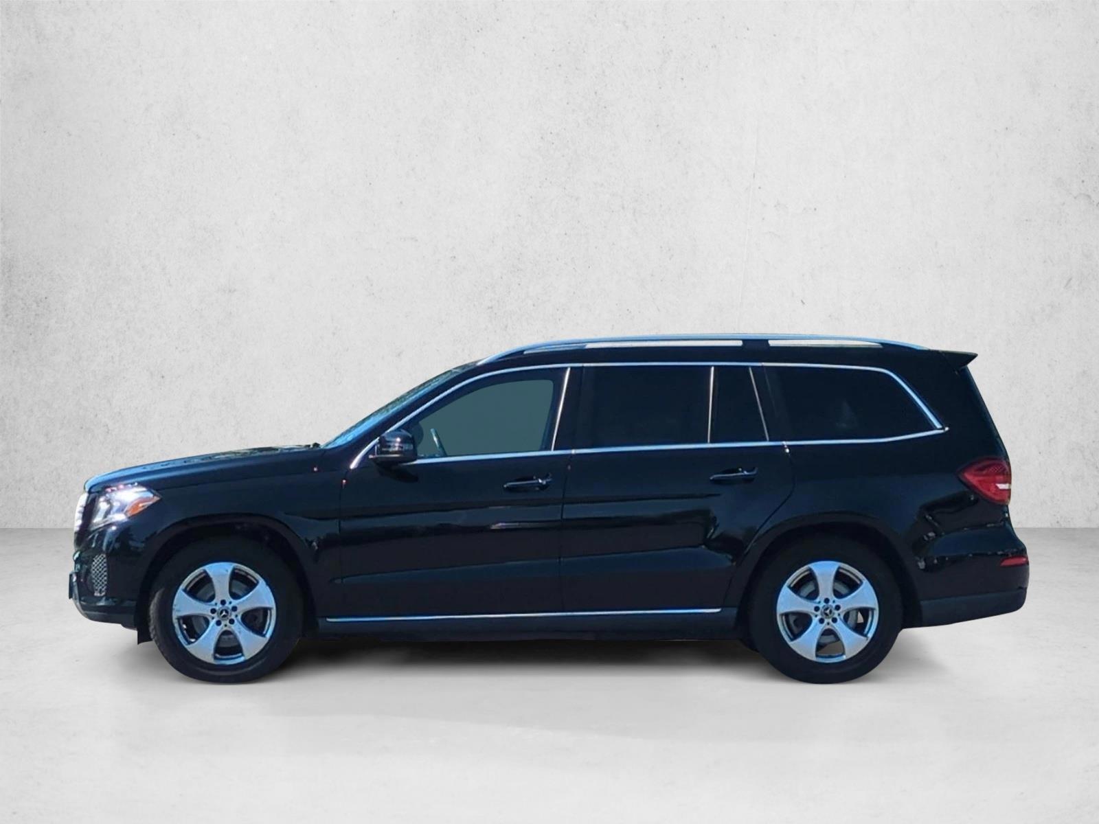 Thumbnail: 2018 Mercedes-Benz GLS - 2