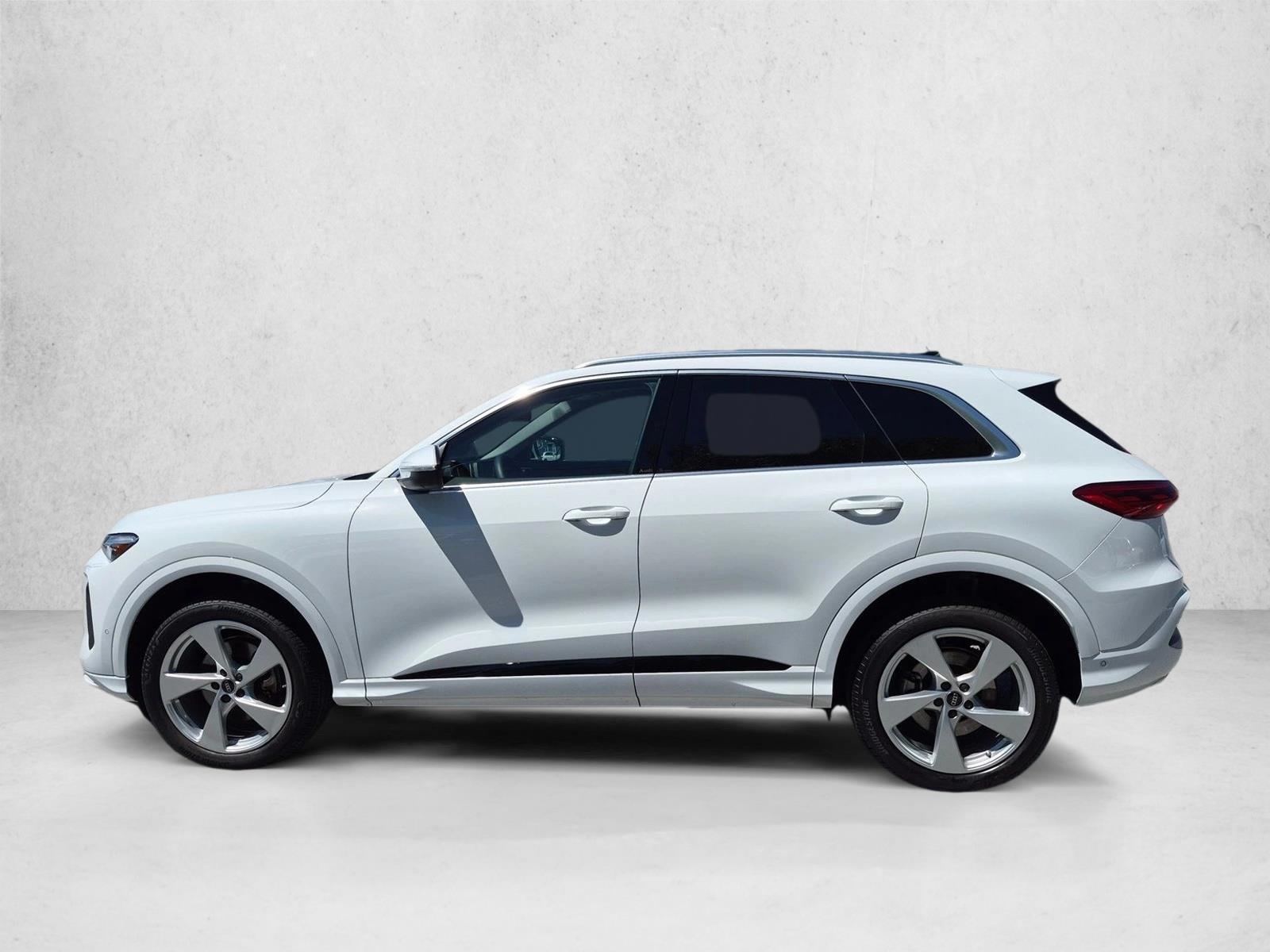 Thumbnail: 2025 Audi Q5 - 2